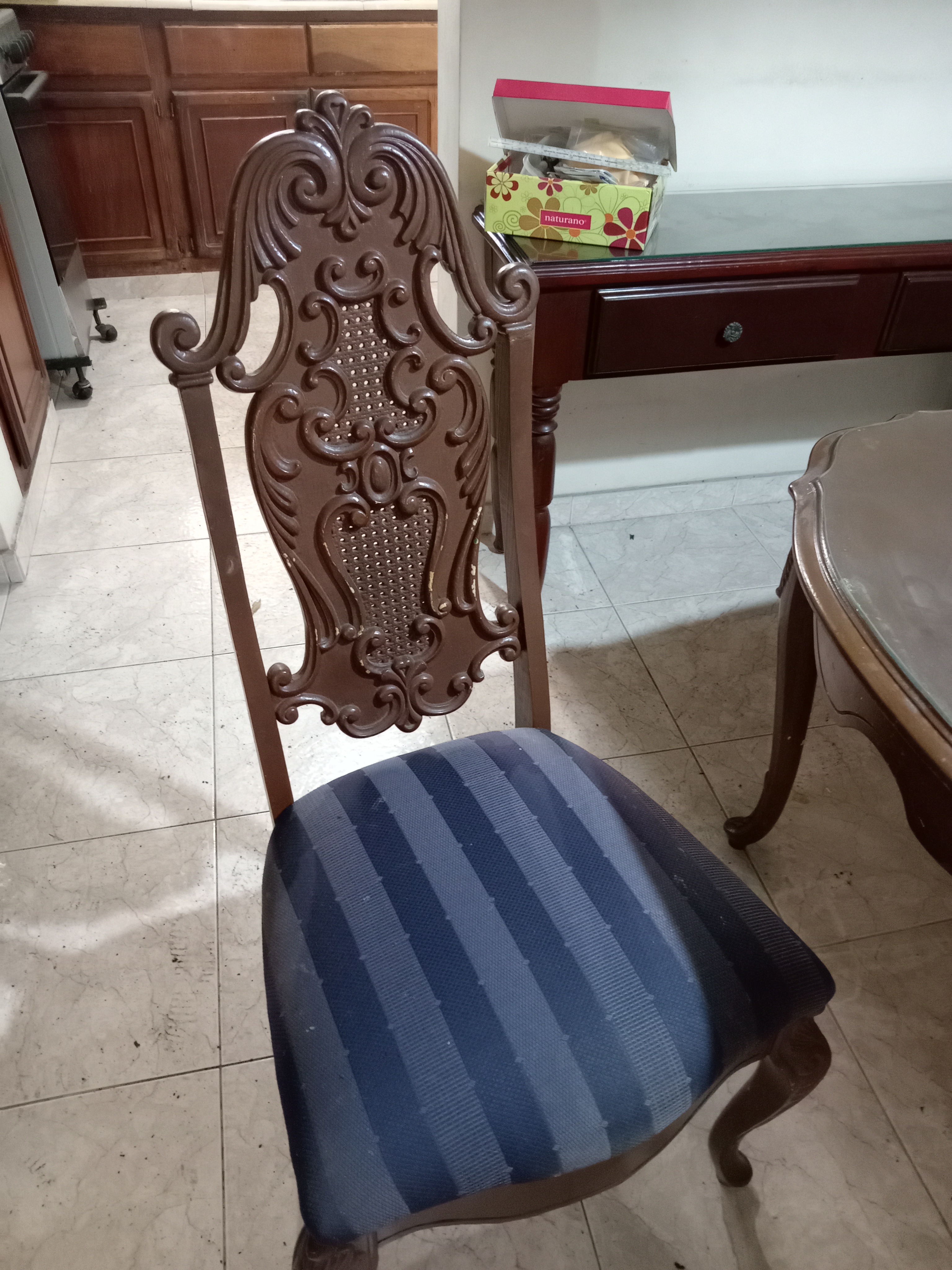 muebles y colchones - Juego de comedor antiguo  2