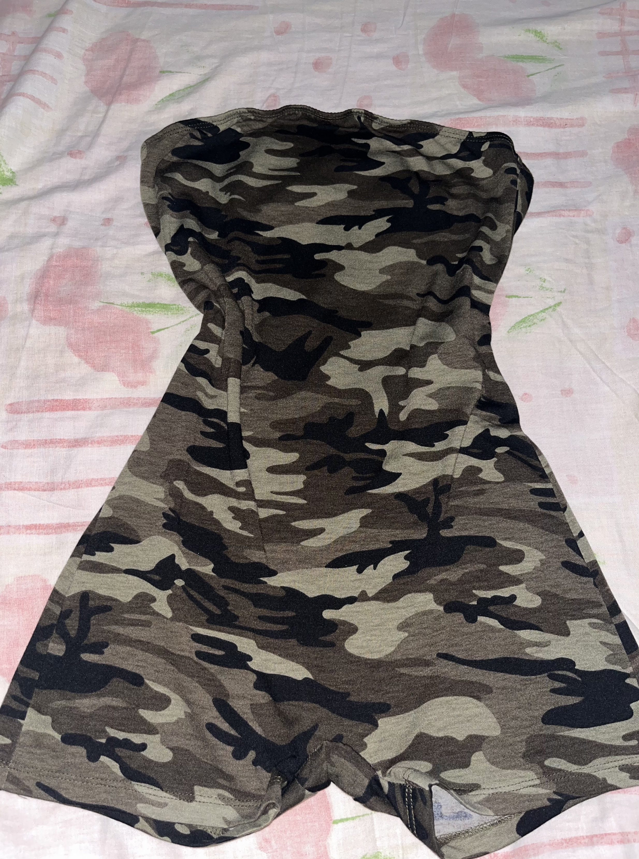 ropa para mujer - Ventas de ropa ( Es un Lote de 25 pieza) negociable, gracias!  1