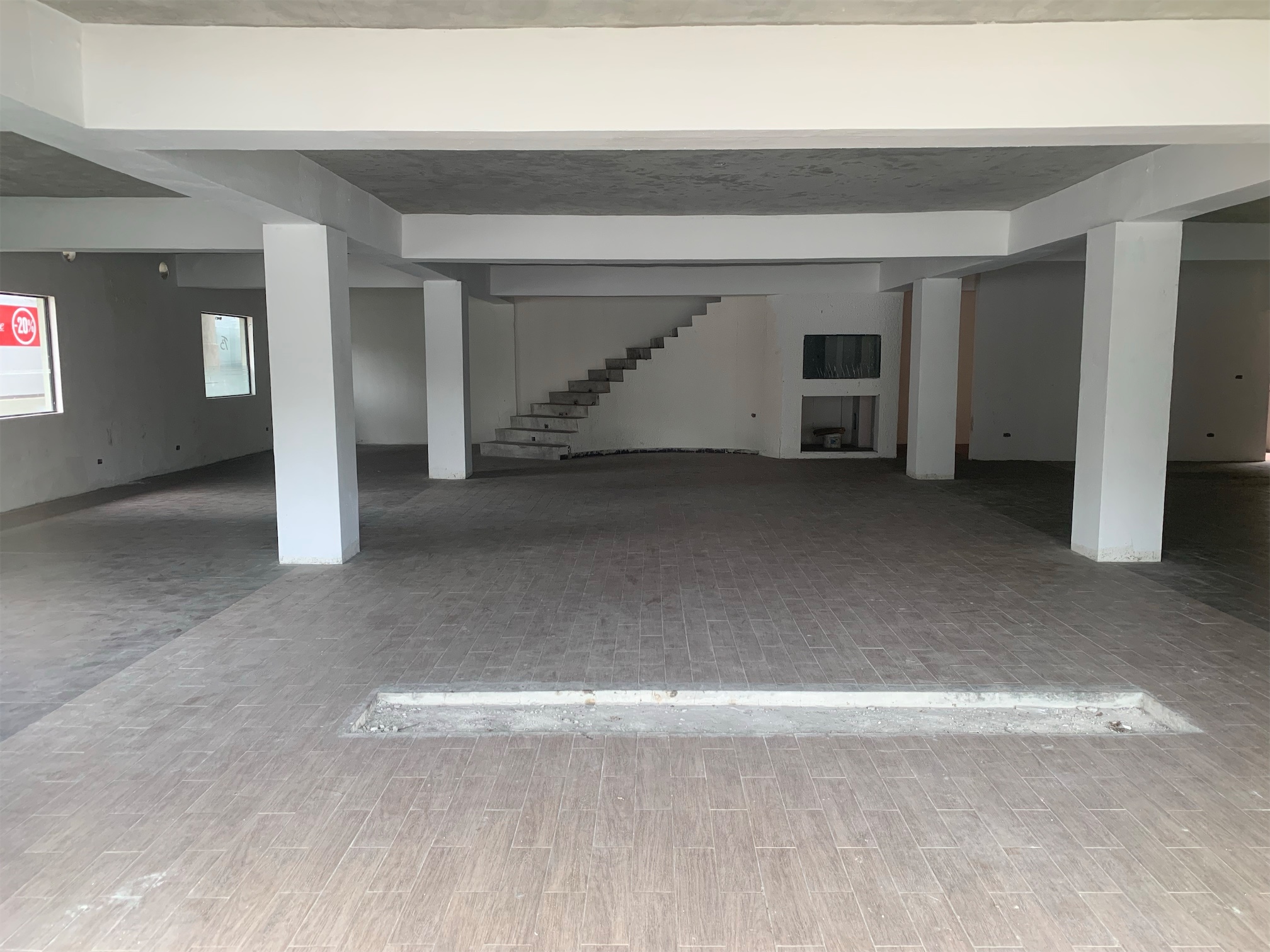 oficinas y locales comerciales - Local comercial en Naco 2