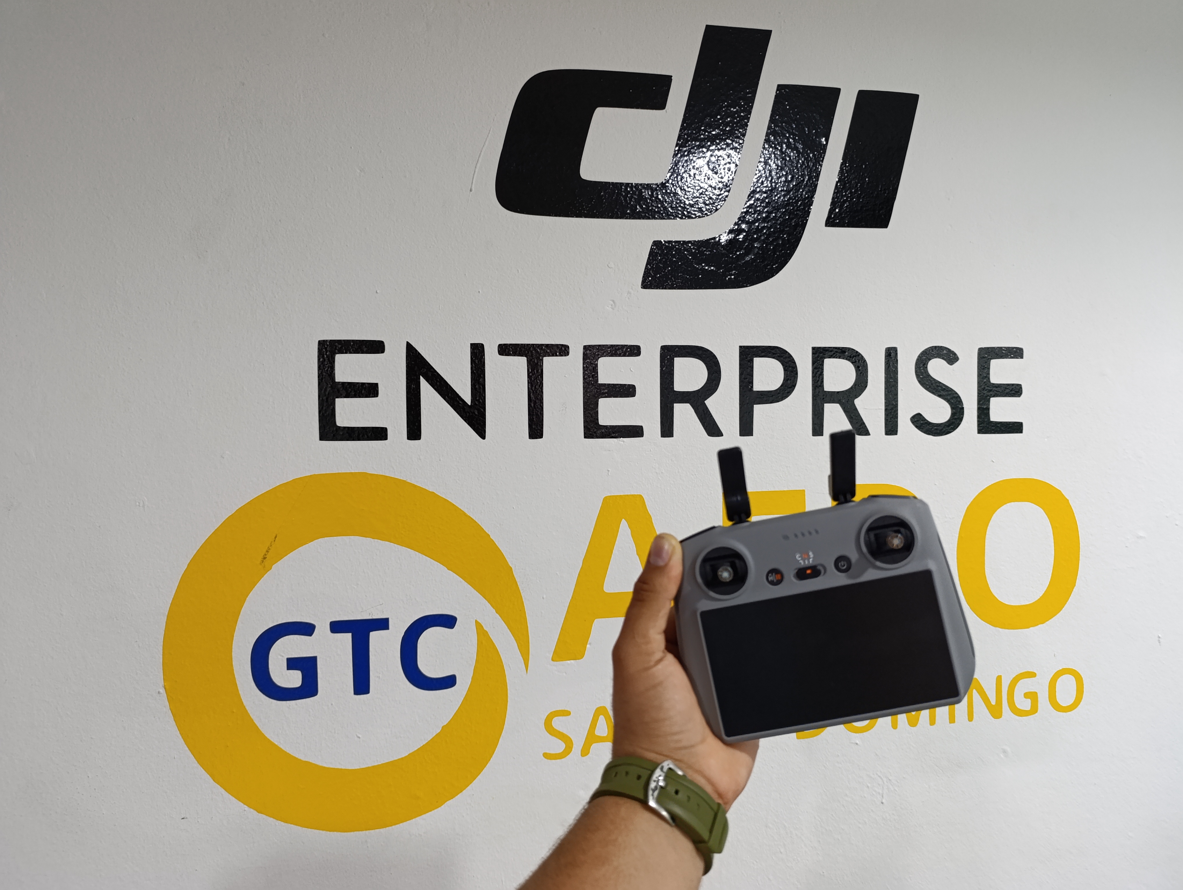 otros electronicos - DJI RC2 0