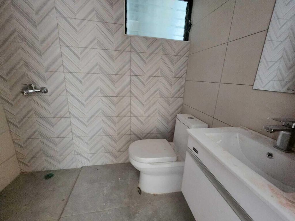 apartamentos - Apartamento en venta ubicado en hermosa torre sector Evaristo Morales Santo D. 5
