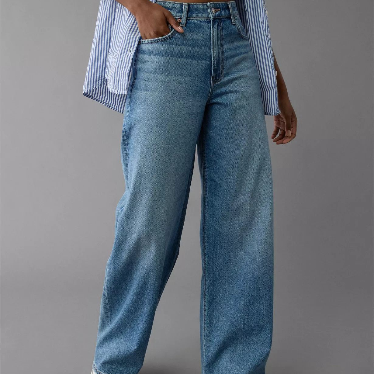 ropa para mujer - Viste A la moda american eagle jeans.