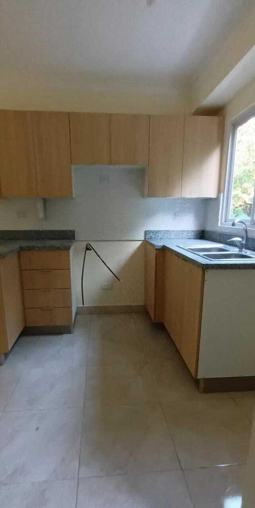 apartamentos - En Venta Hermosos apartamentos de Tres habitaciones Arroyo Hondo . 3