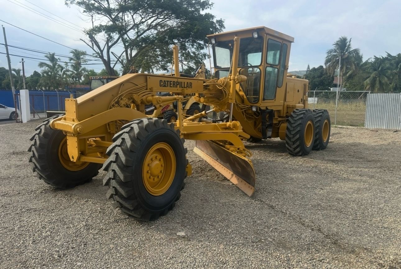 camiones y vehiculos pesados - 1978 Cat 12G 
$75,000 dólares