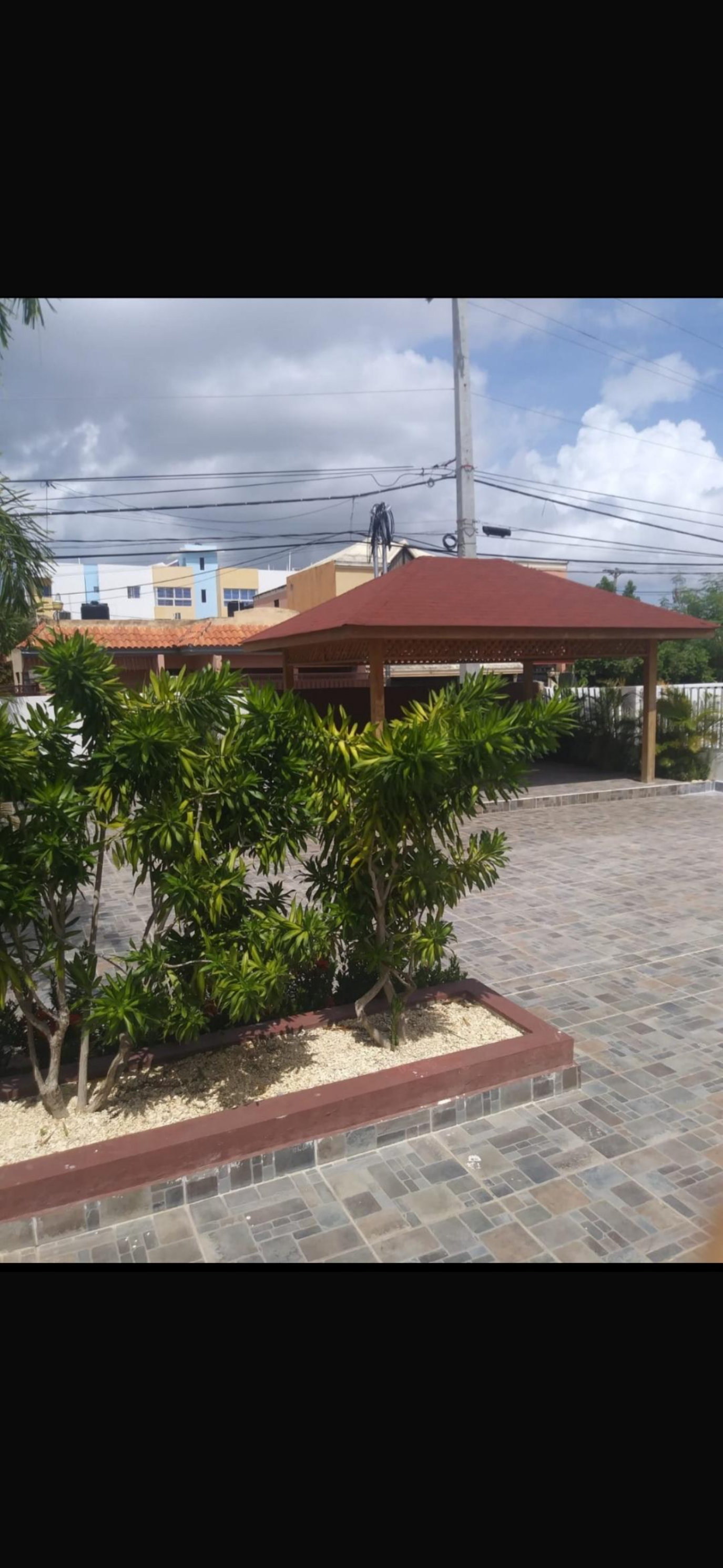 casas - 🏡 ¡ALQUILA LA CASA DE TUS SUEÑOS EN SANTO DOMINGO ESTE! 🏡
Solo $800 mensuales 9
