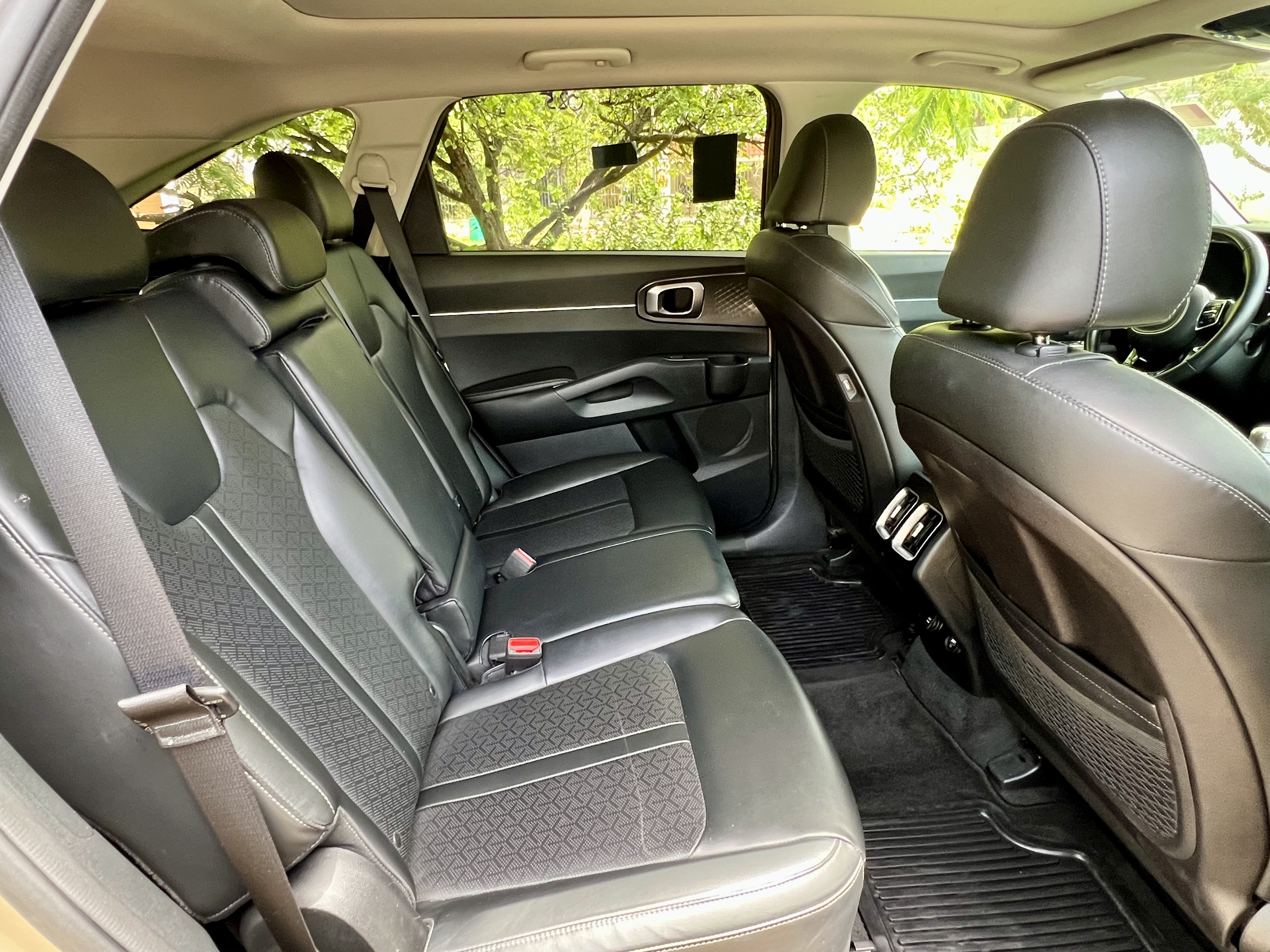 jeepetas y camionetas - 2021 Kia Sorento S 3 filas - Recien Importada!  8