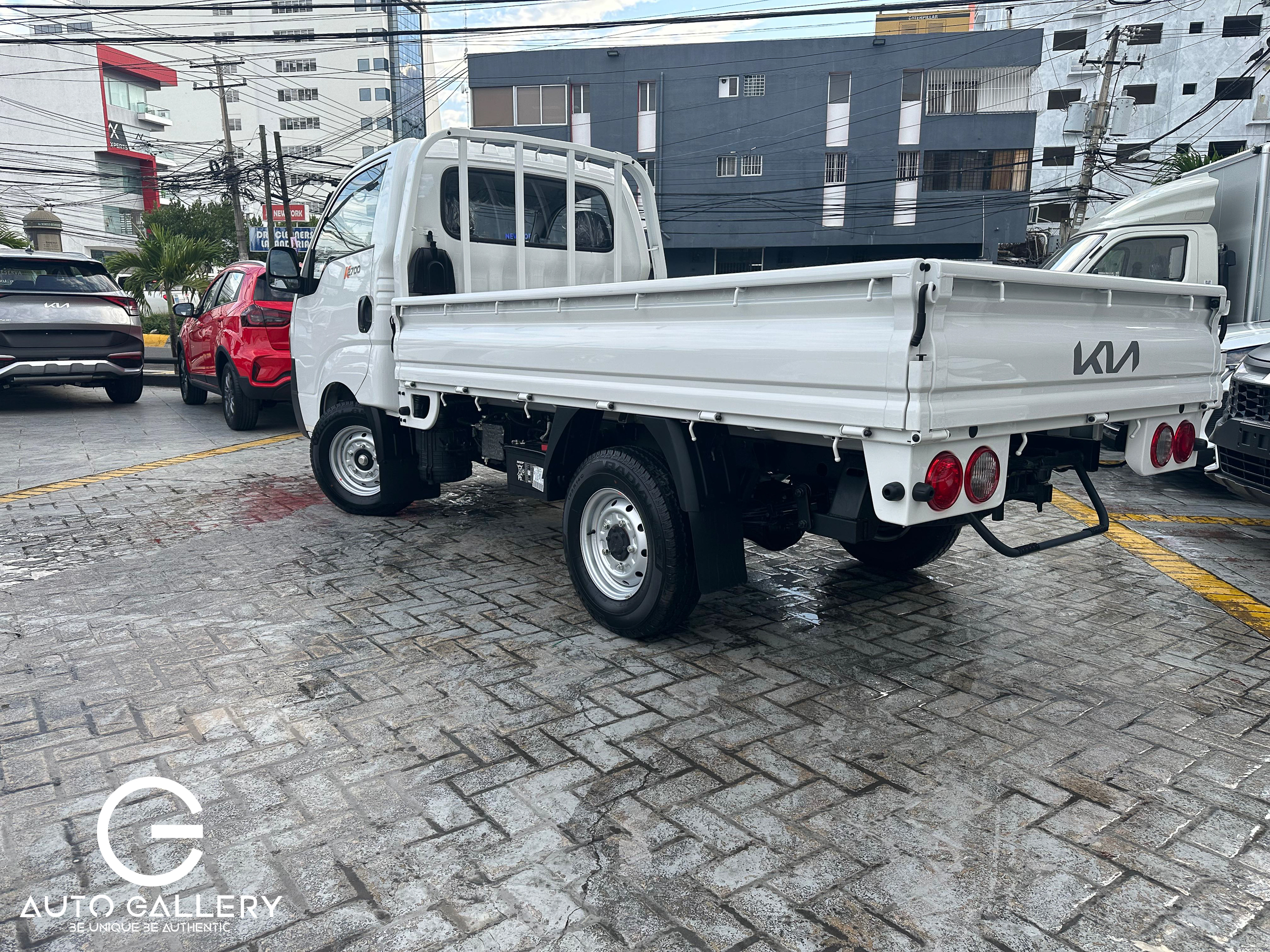 camiones y vehiculos pesados - KIA K2700 9