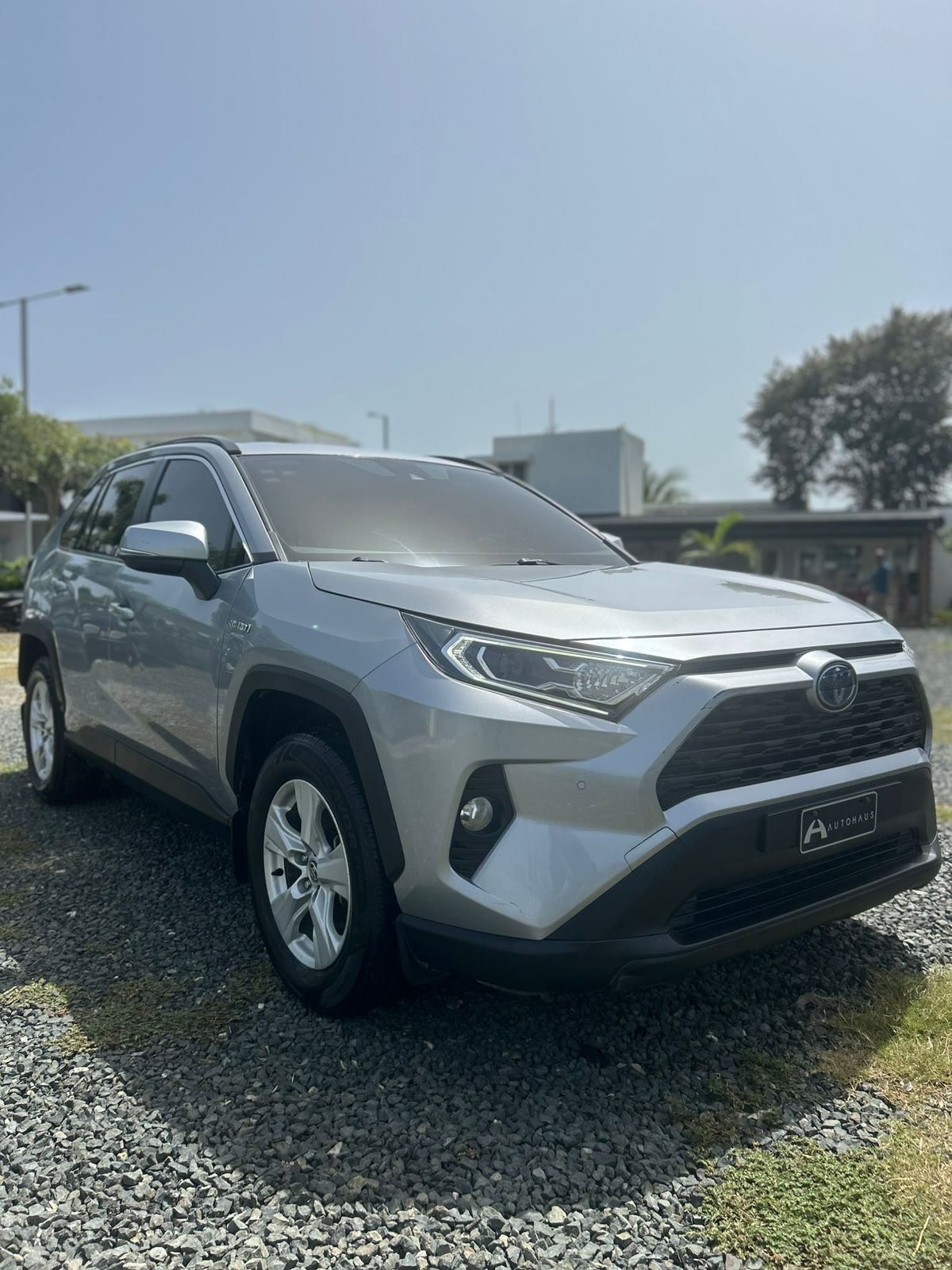 jeepetas y camionetas - Vendo Toyota RAV4 Hybrid 2021 4