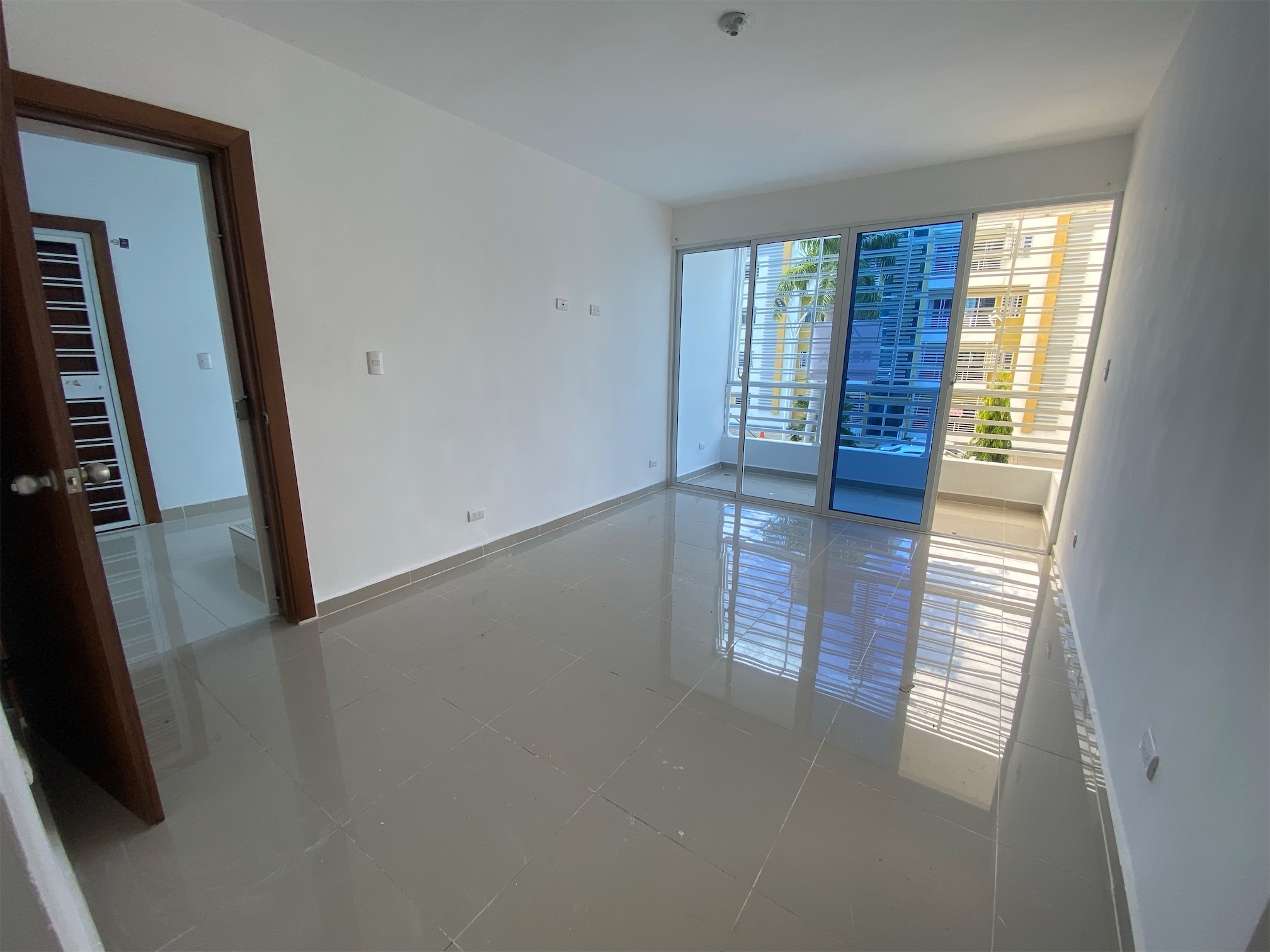 apartamentos - APARTAMENTO EN RENTA 4TO NIVEL  3