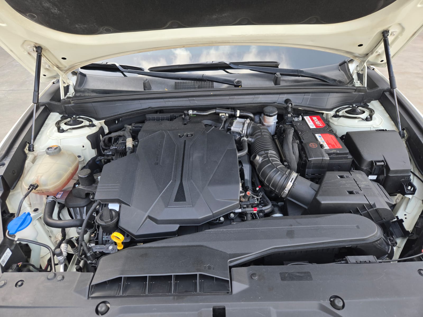 carros - KIA K8 2022 BLANCO 9