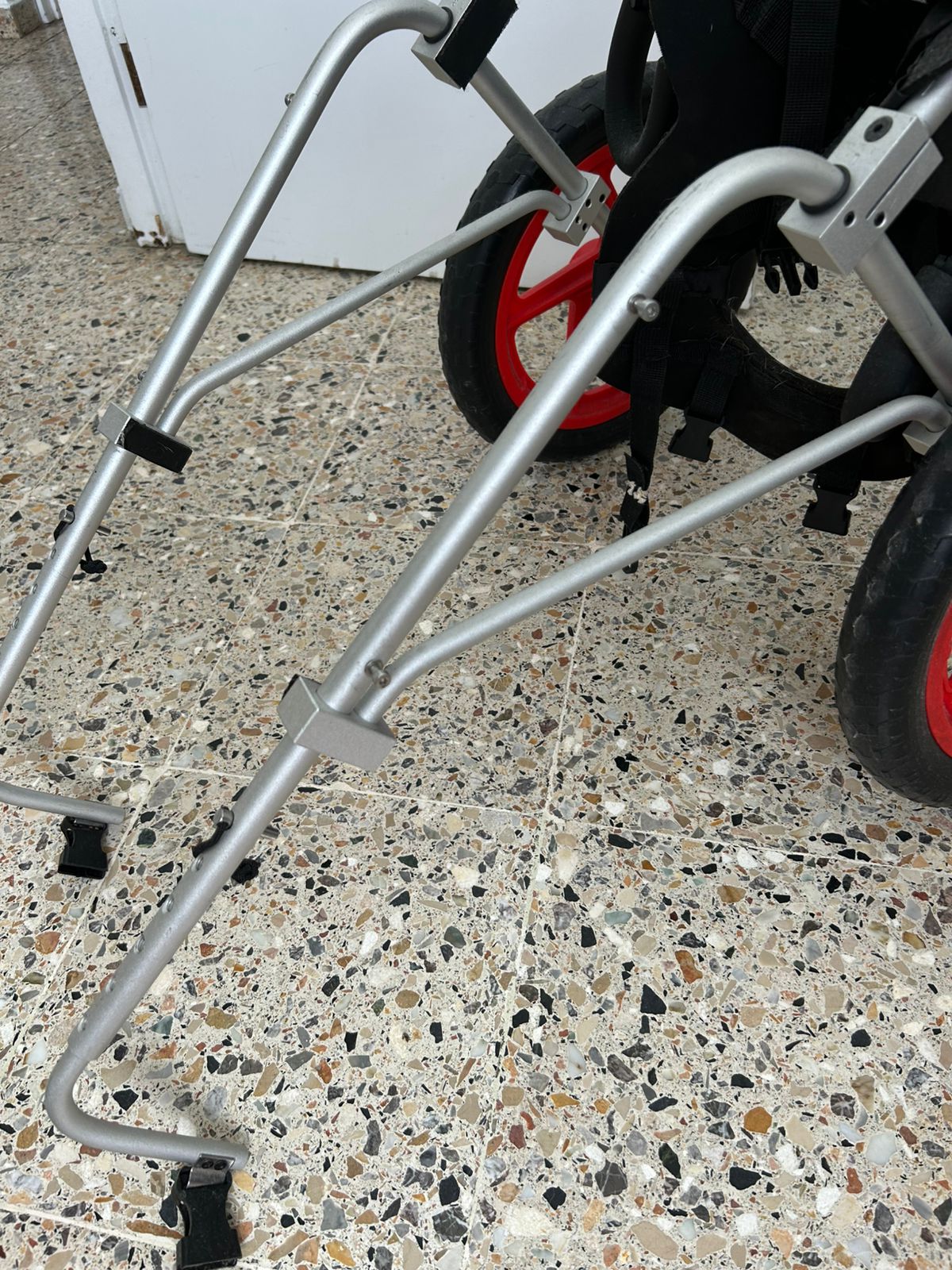 animales y mascotas - Silla para patas traseras para perros grandes 3