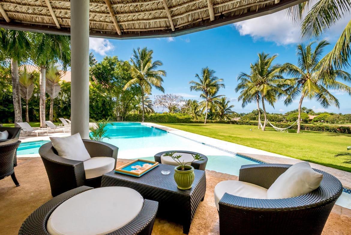 casas vacacionales y villas - Villa de lujo en Casa de Campo, frente al campo de golf 2