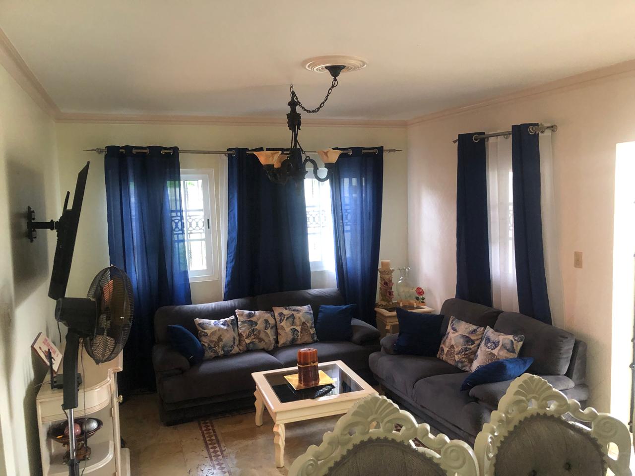 casas - Casa de 3 Niveles en el RESIDENCIAL MIRADOR DEL OESTE, 425 Mts2, 4 HABS, Terraza 1