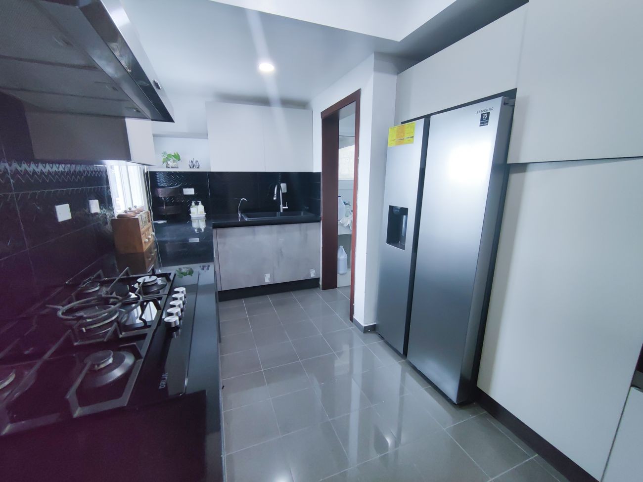 apartamentos - DISPONIBLE
Anacaona amueblado 3 habitaciones 3.5 banos 2 parqueos alquiler 4
