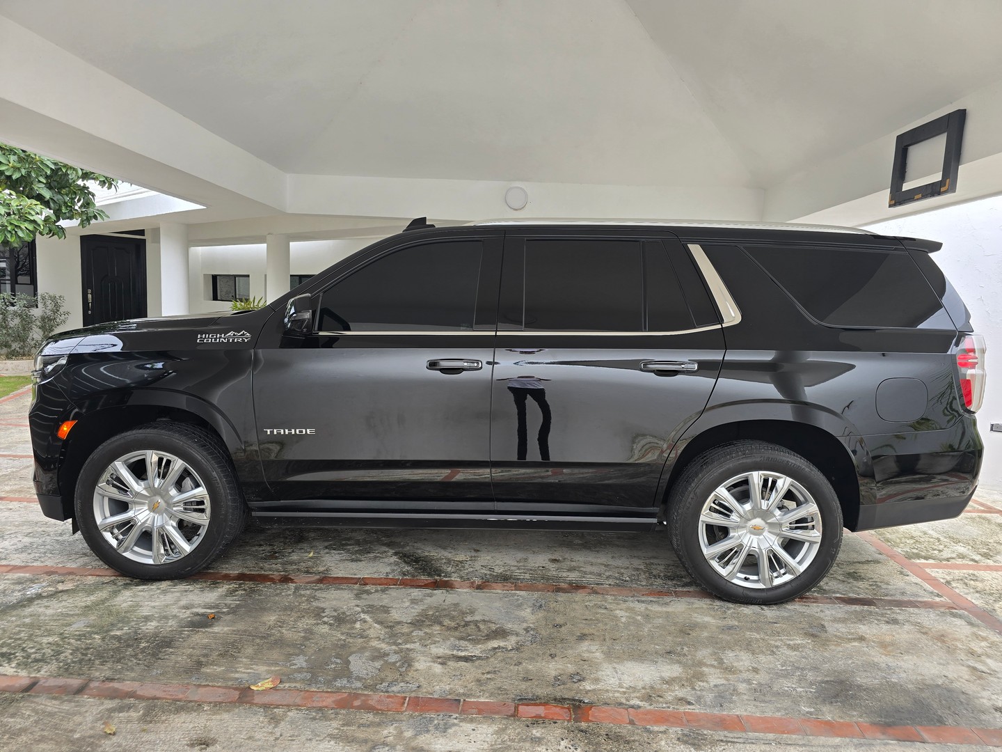 jeepetas y camionetas - CHEVROLET TAHOE HIGH COUNTRY DURAMAX 2023  2