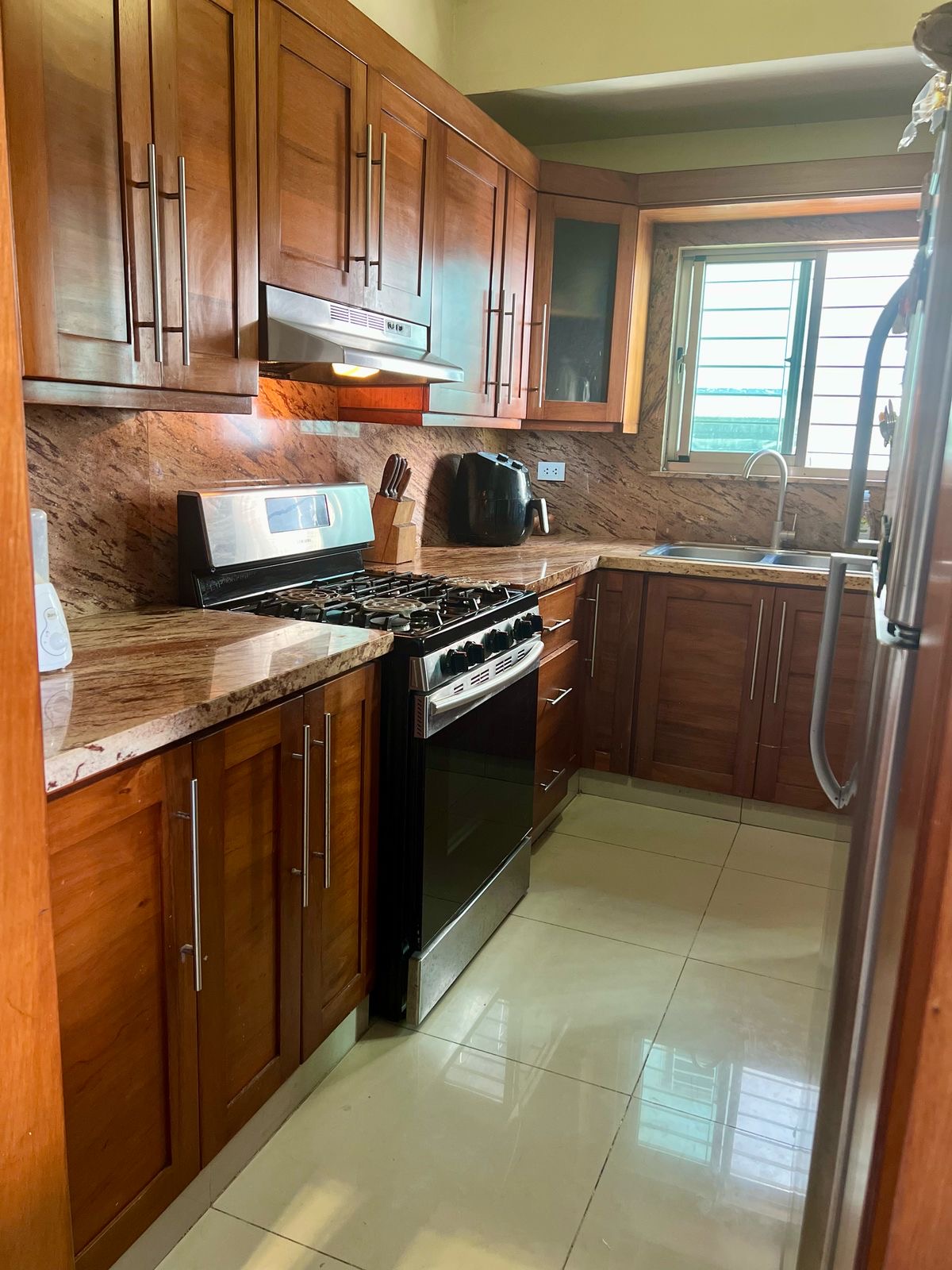 apartamentos - Apartamento clásico moderno en el Millón, ideal pa 5