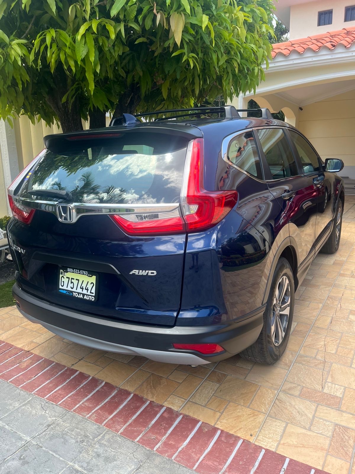 jeepetas y camionetas - Vendo CRV excelente condiciones 2019 42k millas 4x4 3