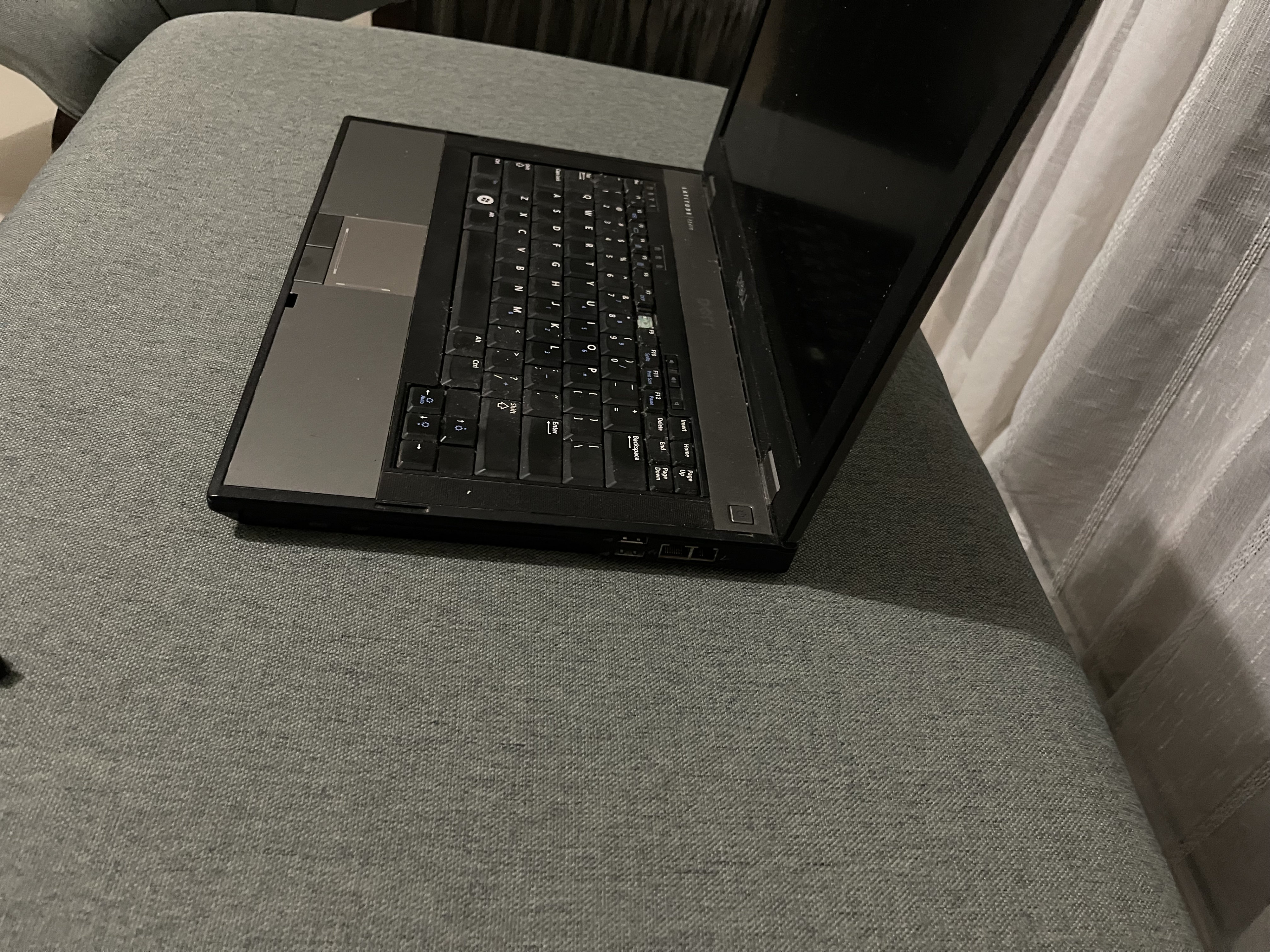 computadoras y laptops - Laptop Dell Latitude E5410 3