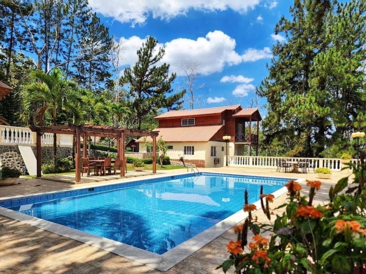 casas vacacionales y villas - venta de Villa vacacional en bonao con 3000mts República Dominicana 
