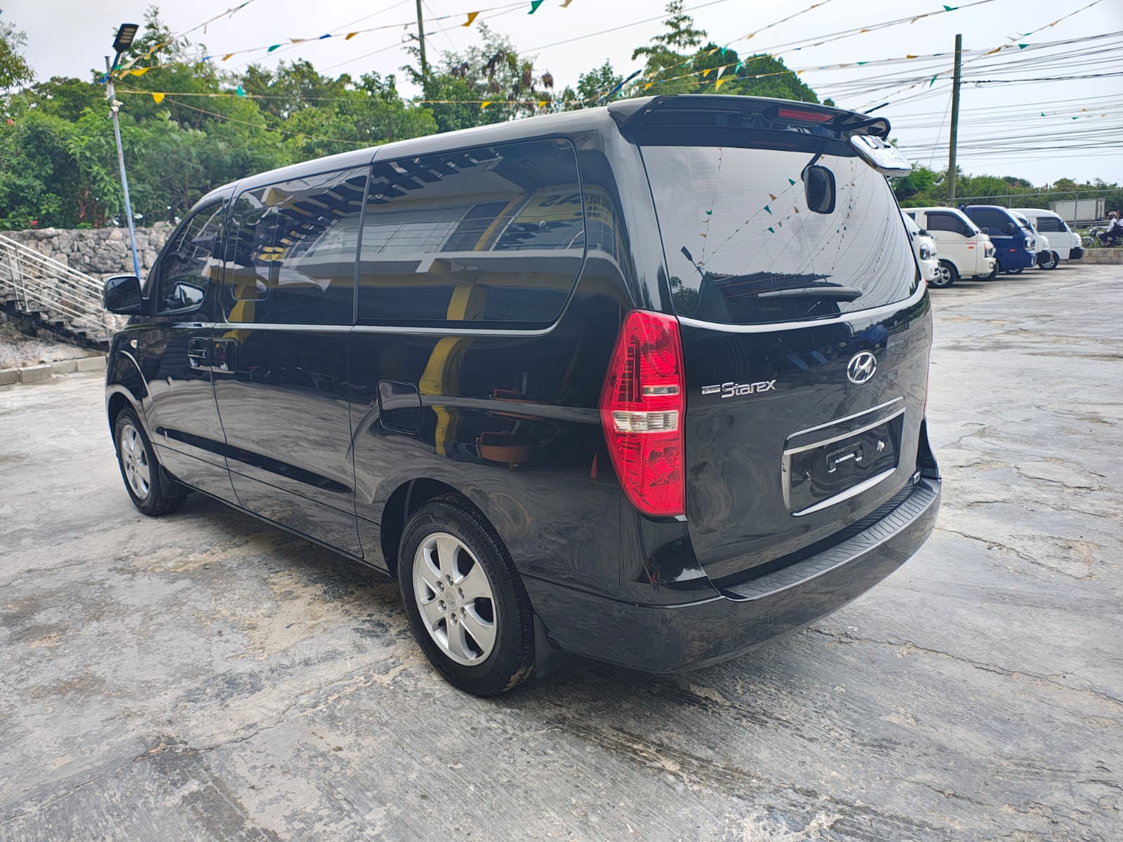 jeepetas y camionetas - HYUNDAI GRAND STAREX 2020 de GAS RECIEN IMPORTADA 7