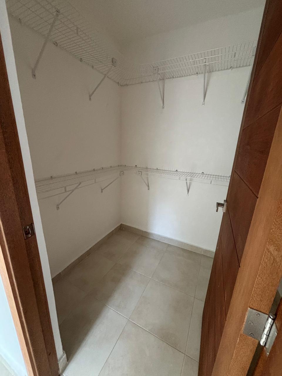 apartamentos - Alquiler  3 Habitaciones en Naco US$ 750 2