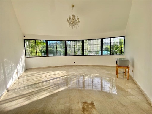casas - Venta de casa  más de 1000mts en Don Honorio Distrito Nacional cerca de Carefour 4