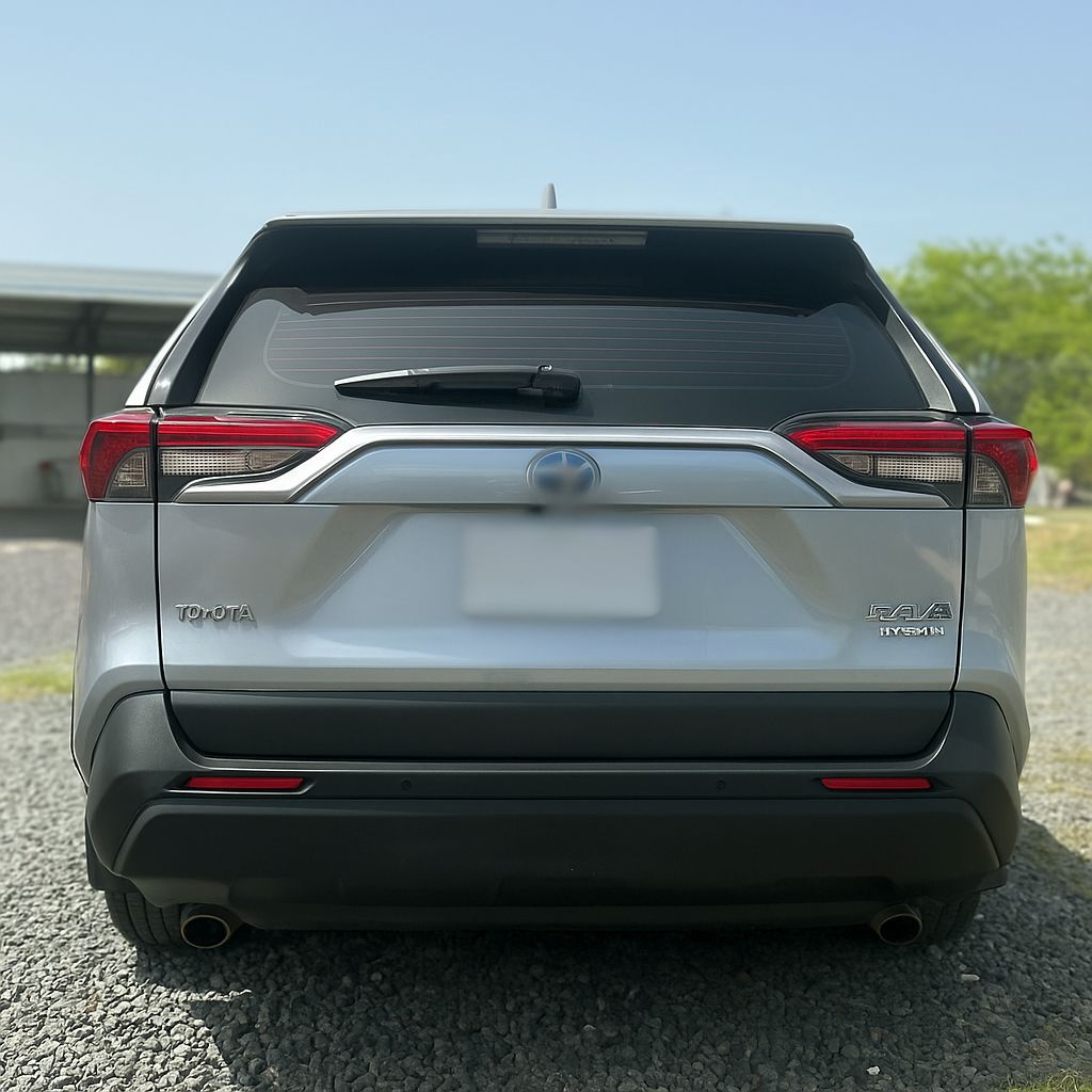 jeepetas y camionetas - Vendo Toyota RAV4 Hybrid 2021 1