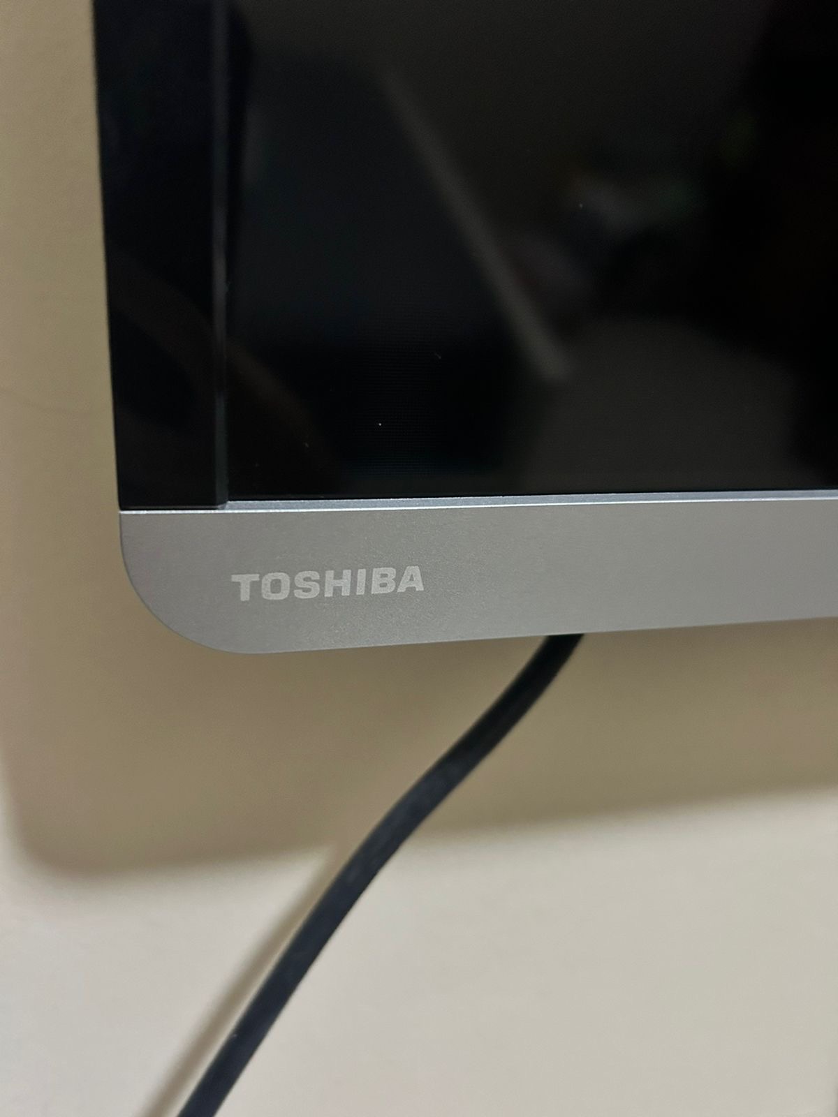 tv - Televisión Toshiba de 32 pulgadas modelo 3212300u  1