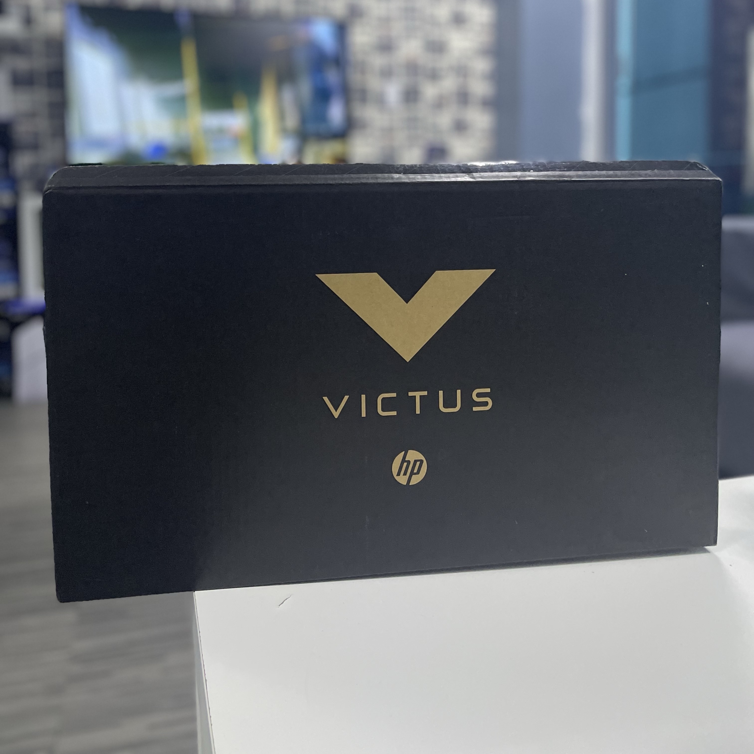 computadoras y laptops - HP Victus Laptop Gaming 15,6” FHD 144Hz 1TB 32gb ram nueva sellada 0