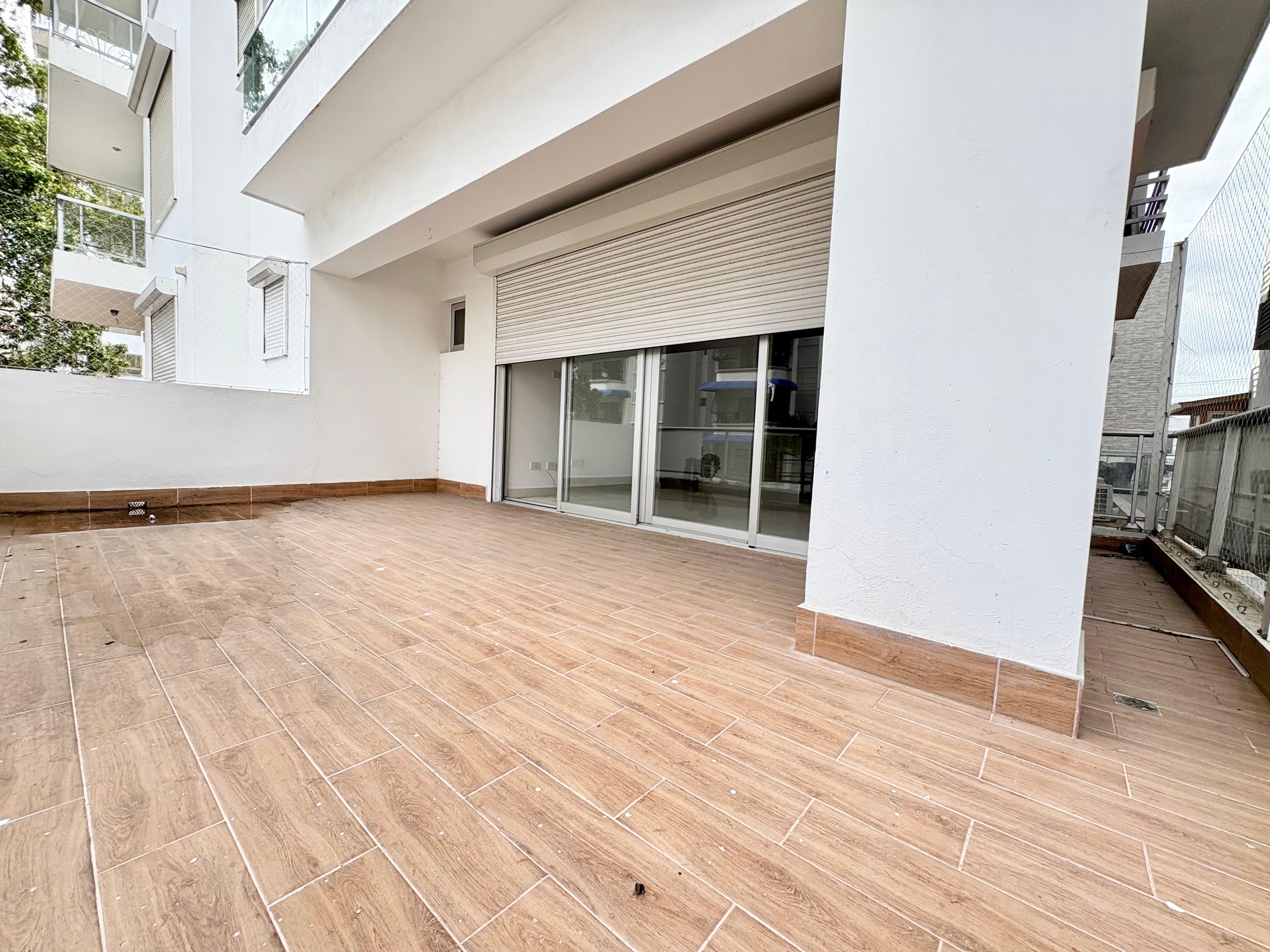 apartamentos - Apartamento con terraza en alquiler ubicado en Bella Vista 