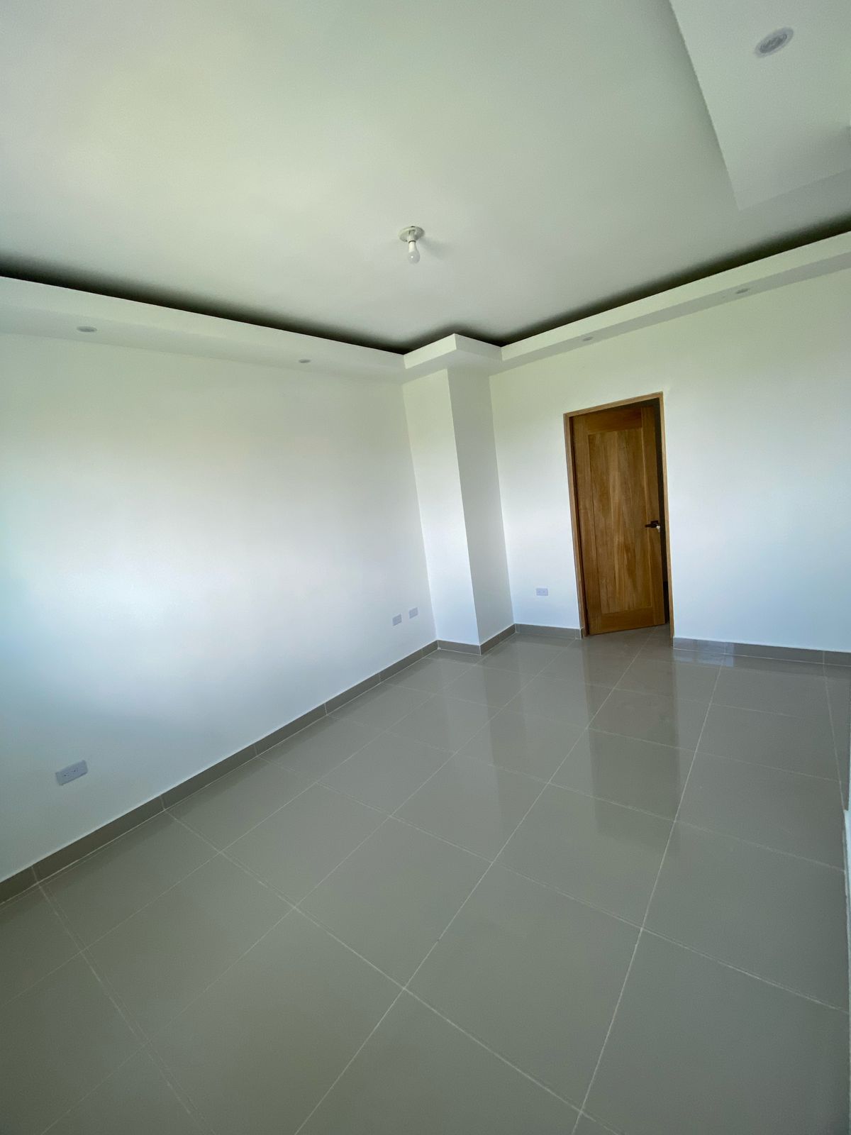 apartamentos - Oferta nuevo prado oriental tres hab piso 3 balcón 1