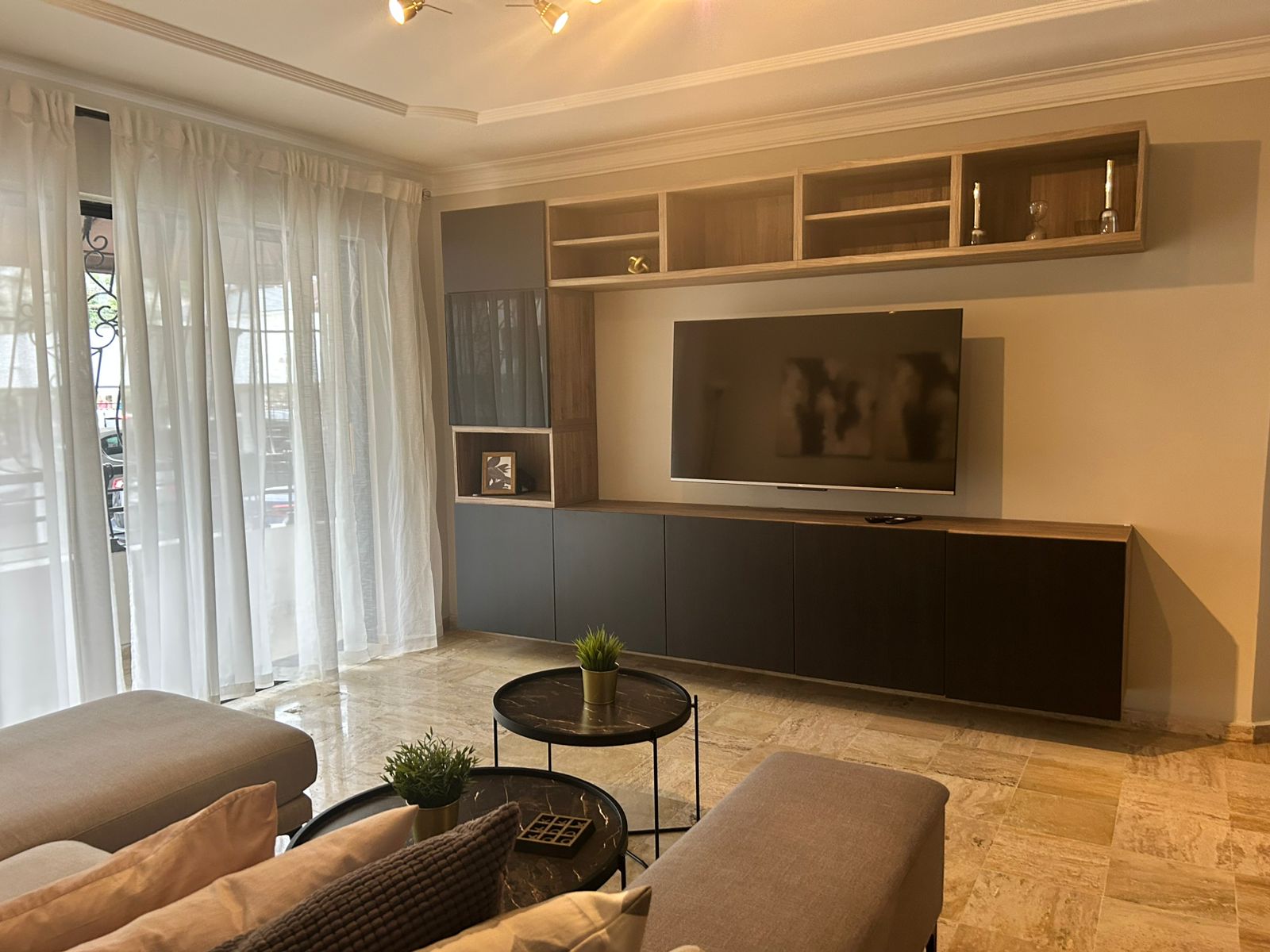 apartamentos - Apartamento Amueblado en Alquiler  Piantini 5