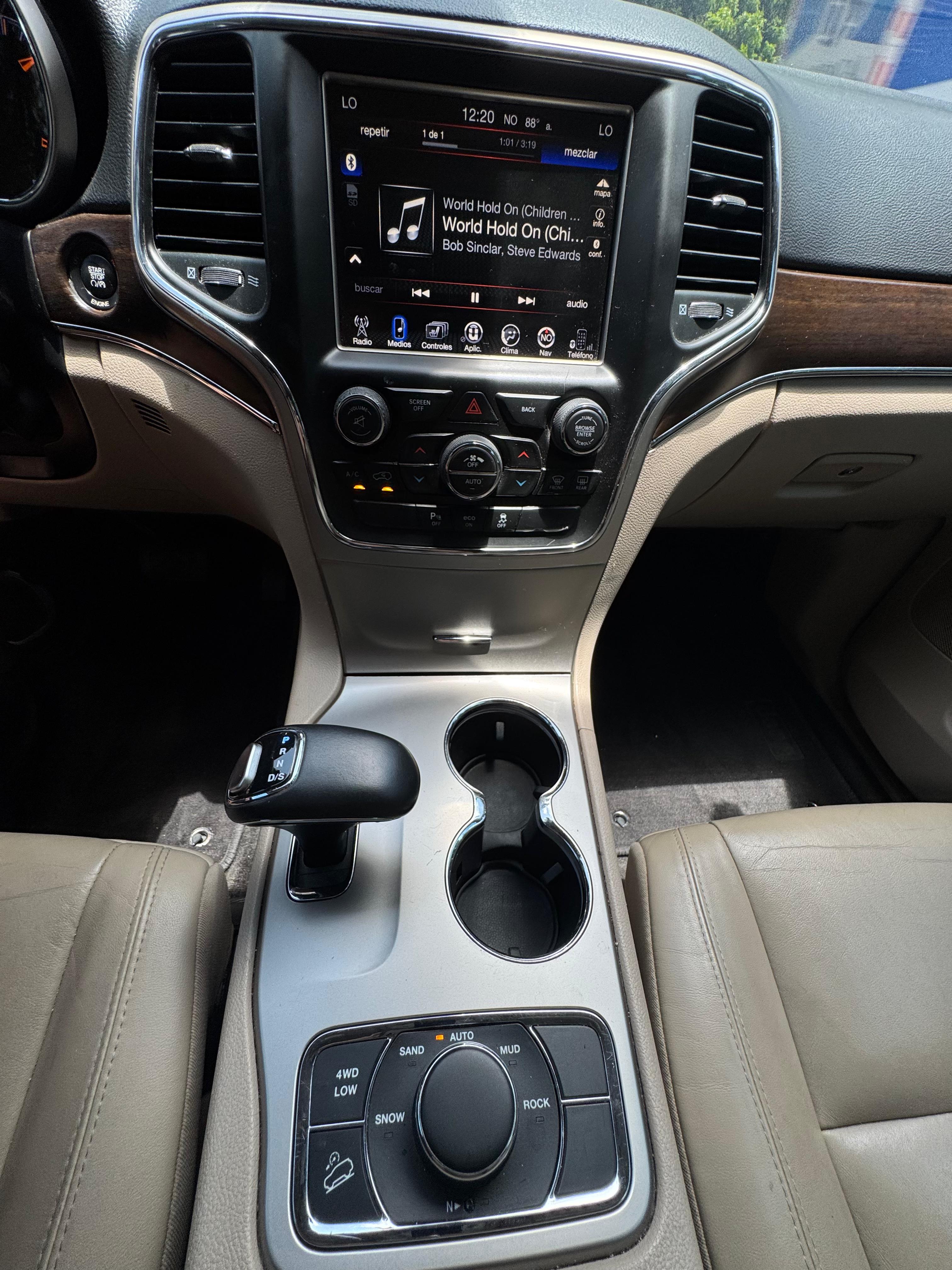 jeepetas y camionetas - jeep grand cherokee limited 4x4 2015  5
