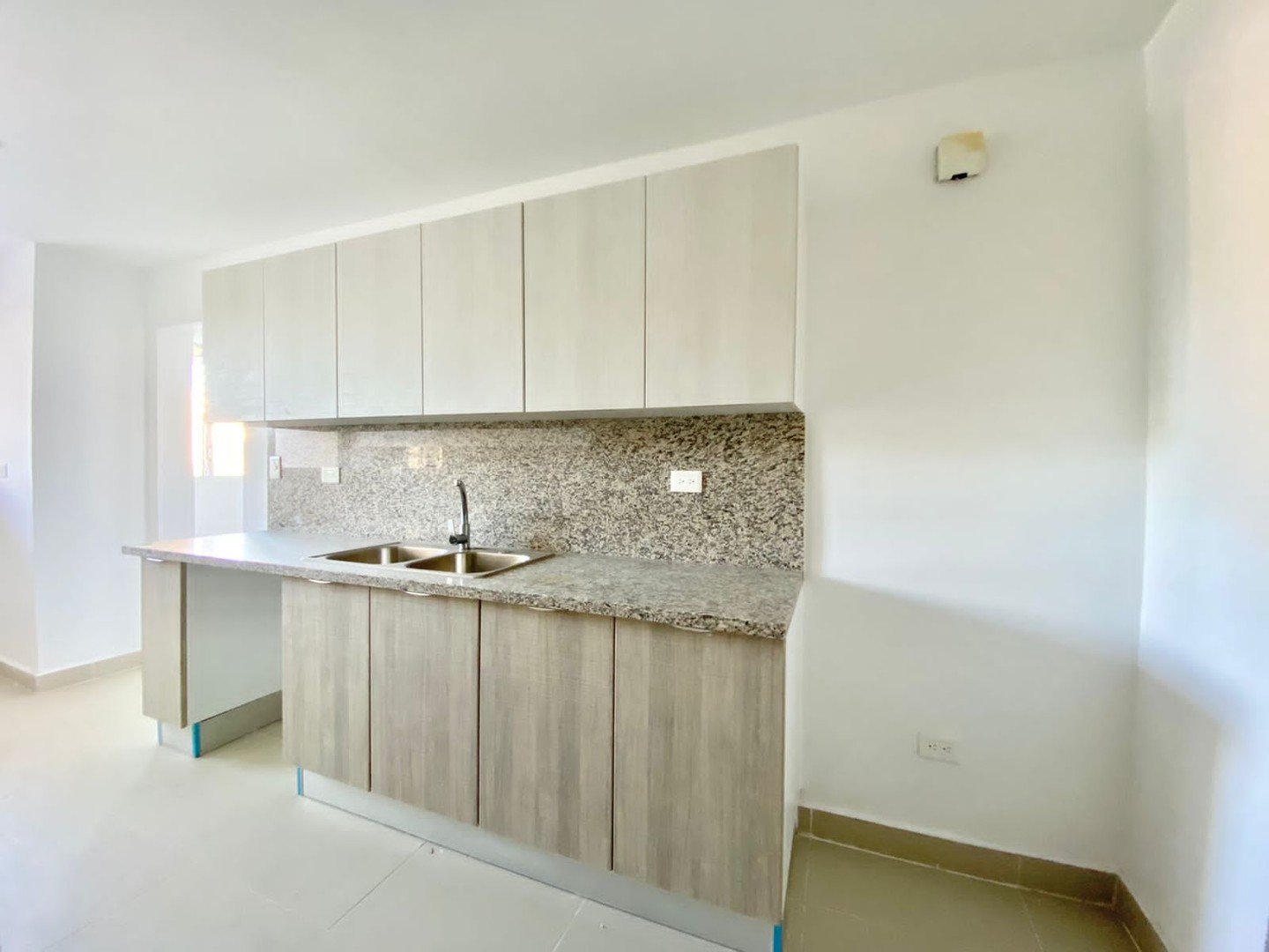 apartamentos - Apartamento en Gazcue de 3 habitaciones  5