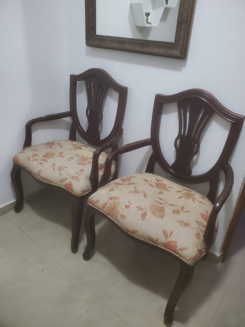 muebles y colchones - Dos Butacas en caoba 4