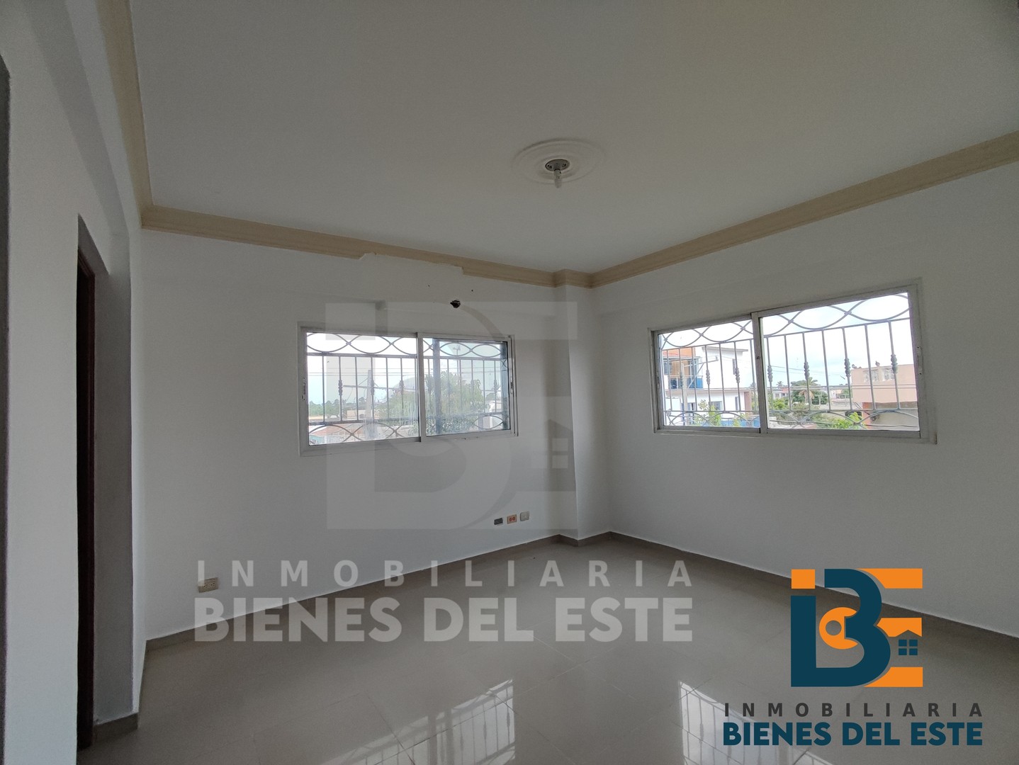 apartamentos - Se Vende Amplio y Cómodo Apartamento en Miramar 7
