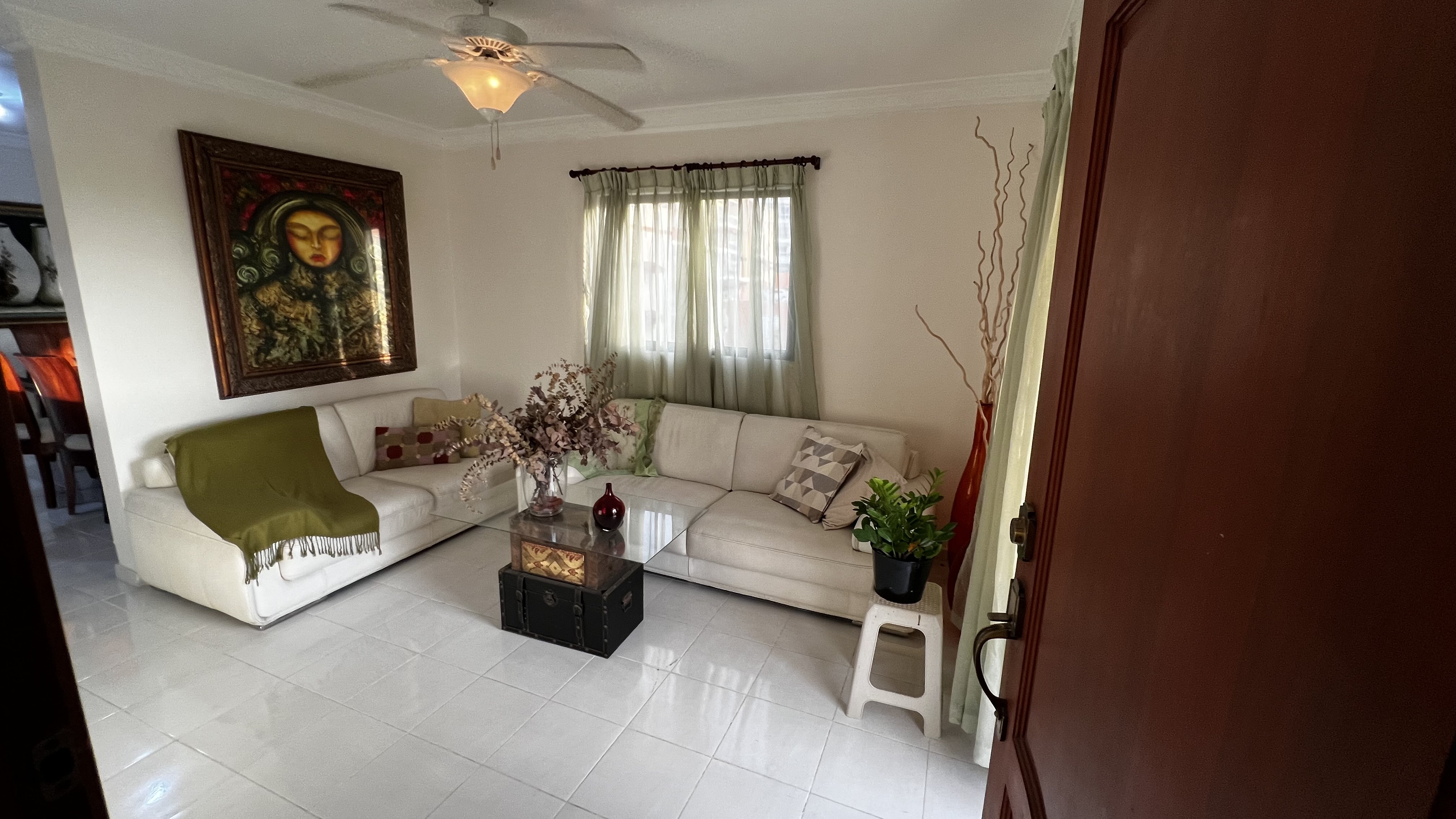 apartamentos - Apartamento de Oportunidad en Venta 3