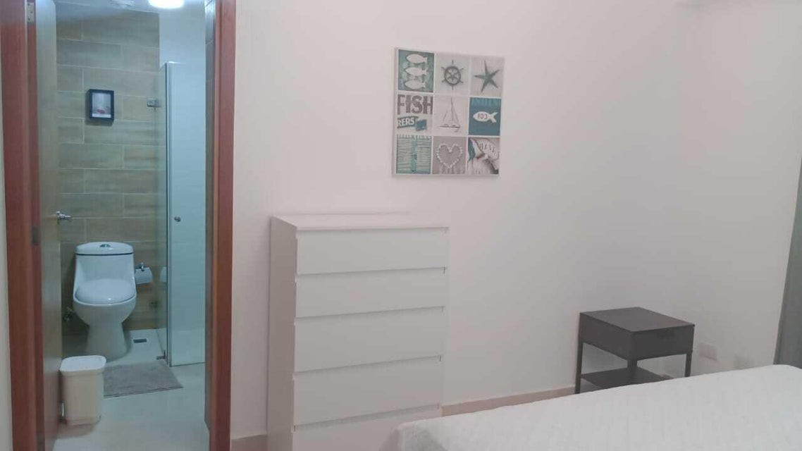 apartamentos - Apartamento en Alquiler Paraiso Amueblado de Tres Habitaciones 7