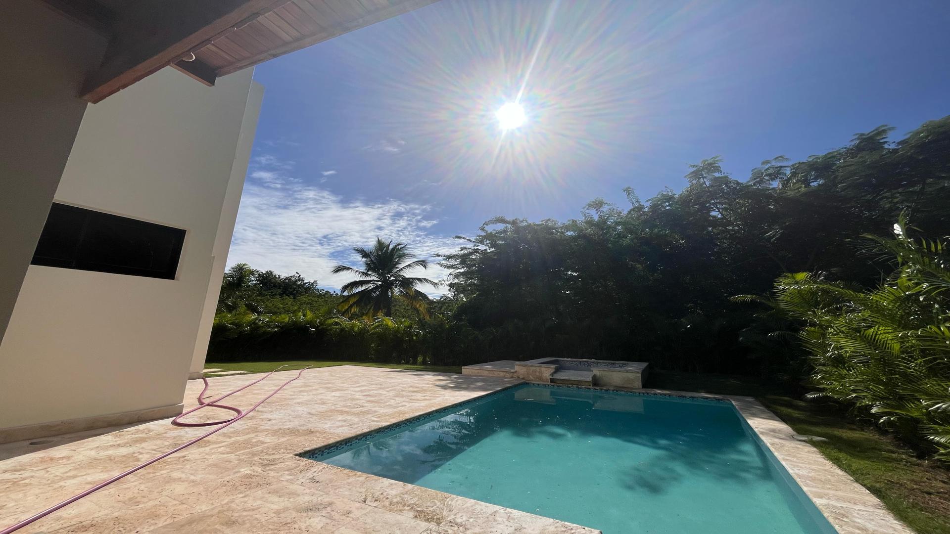 casas vacacionales y villas - IMPRESIONANTE VILLA EN JUANDOLIO METRO COUNTRY CLUB 4