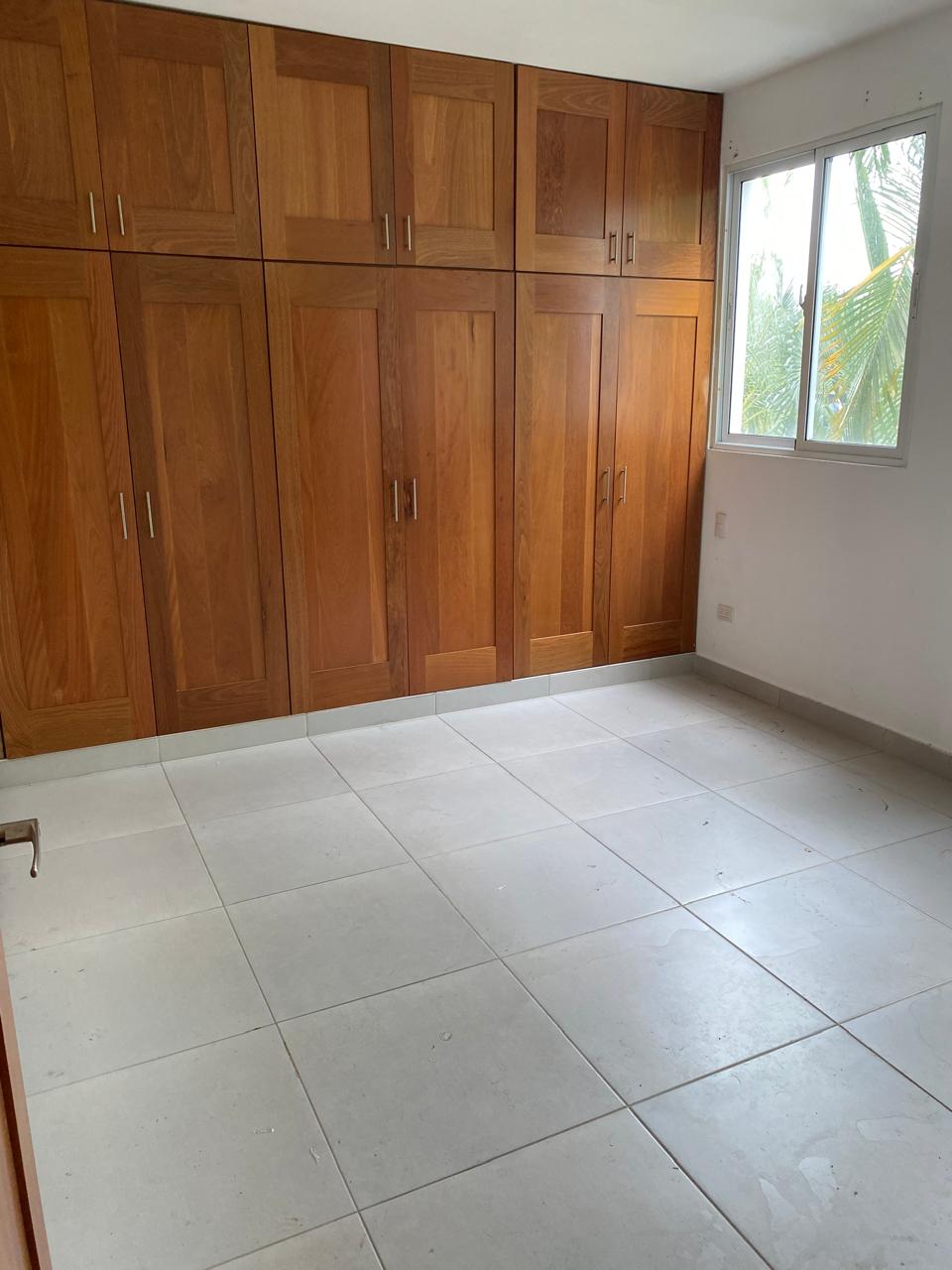 apartamentos - Apartamento en Venta 3er nivel, Reparto Universita 8