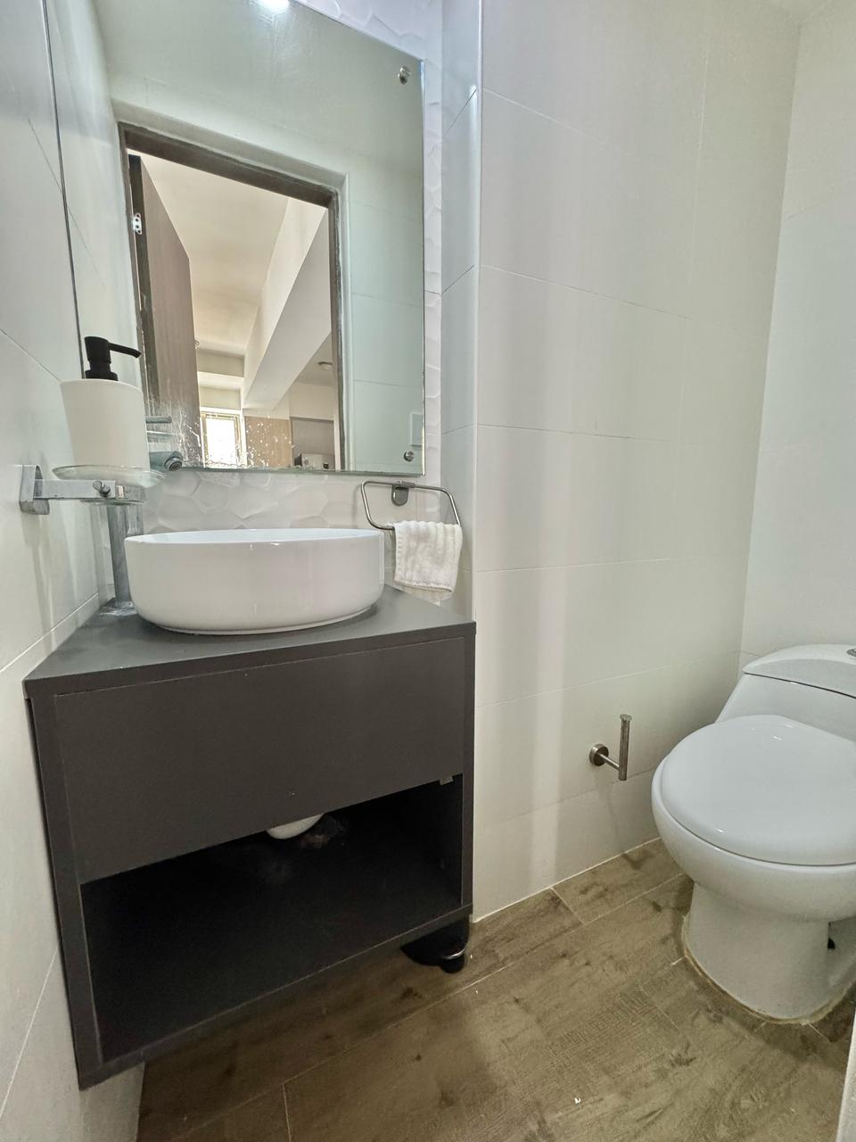 apartamentos - Apartamento en Alquiler Amueblado NACO 7