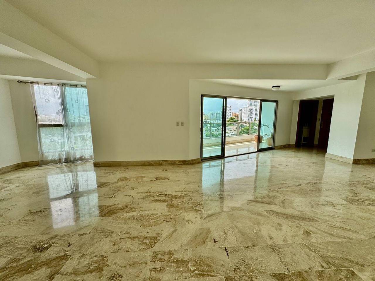 apartamentos - Se alquila apartamento 3 habitaciones,Bella vista  7