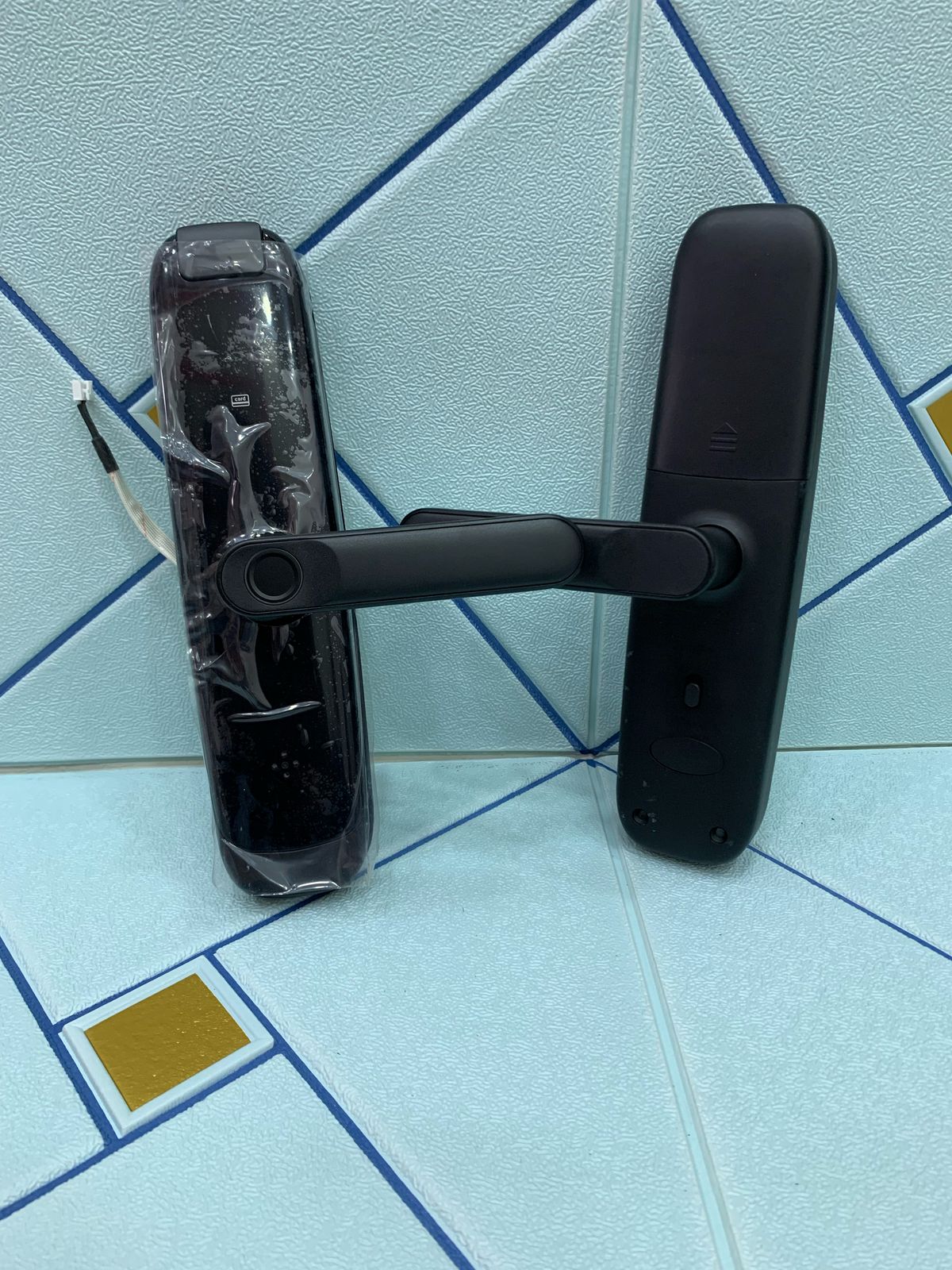 decoración y accesorios - cerradura smart 2