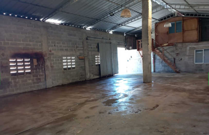 otros inmuebles - Vendo Nave Industrial Hato Nuevo  3