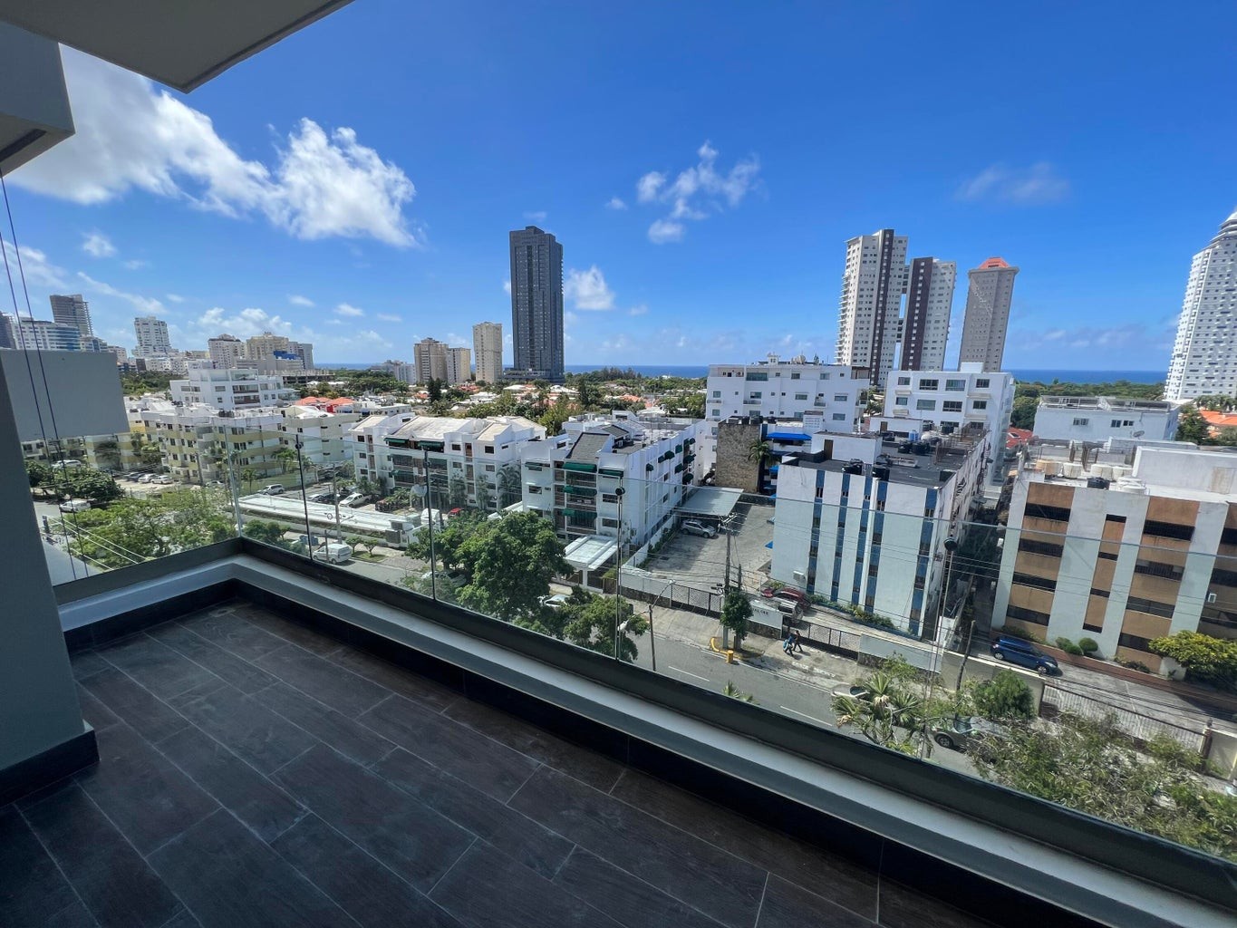 apartamentos - Hermoso apartamento de tres habitaciones 	Los Cacicazgos en Venta 1