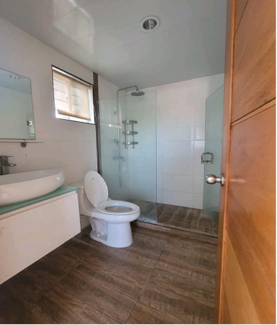 apartamentos - Venta de apartamento 4to nivel con terraza y picuzzi Alma rosa 1 Santo Domingo 5