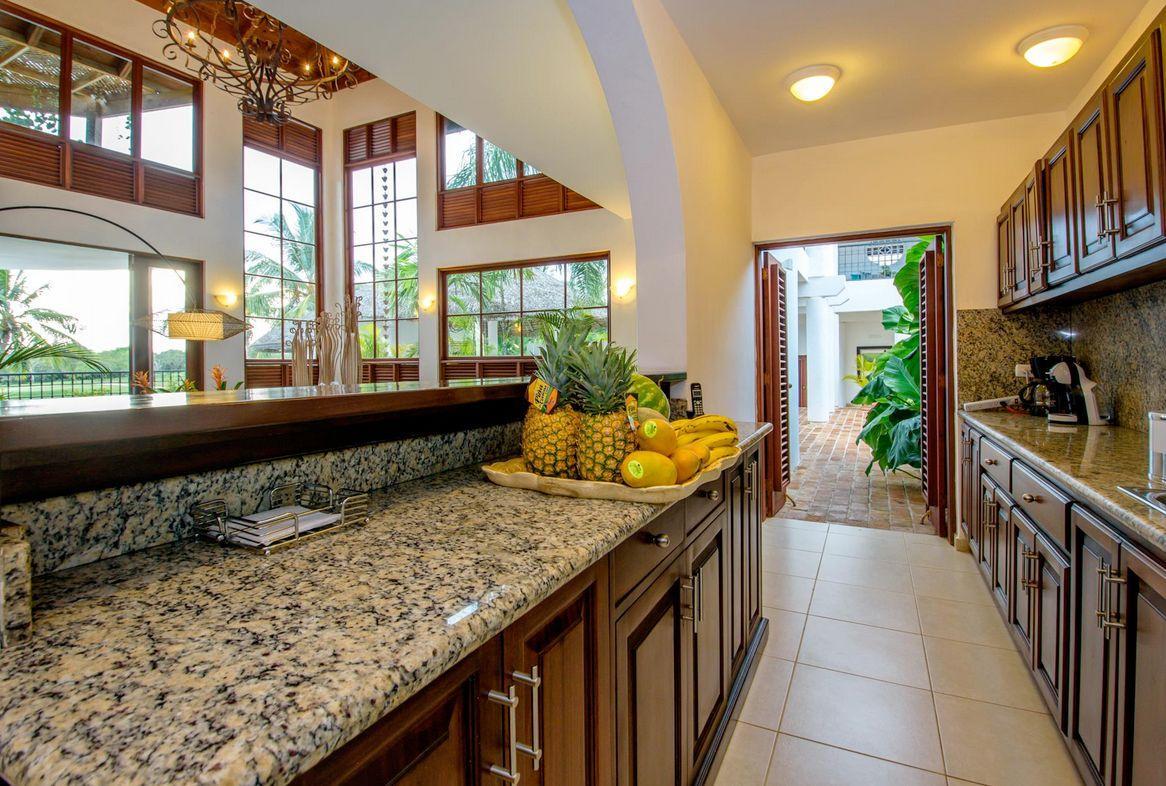 casas vacacionales y villas - Villa de lujo en Casa de Campo, frente al campo de golf 4