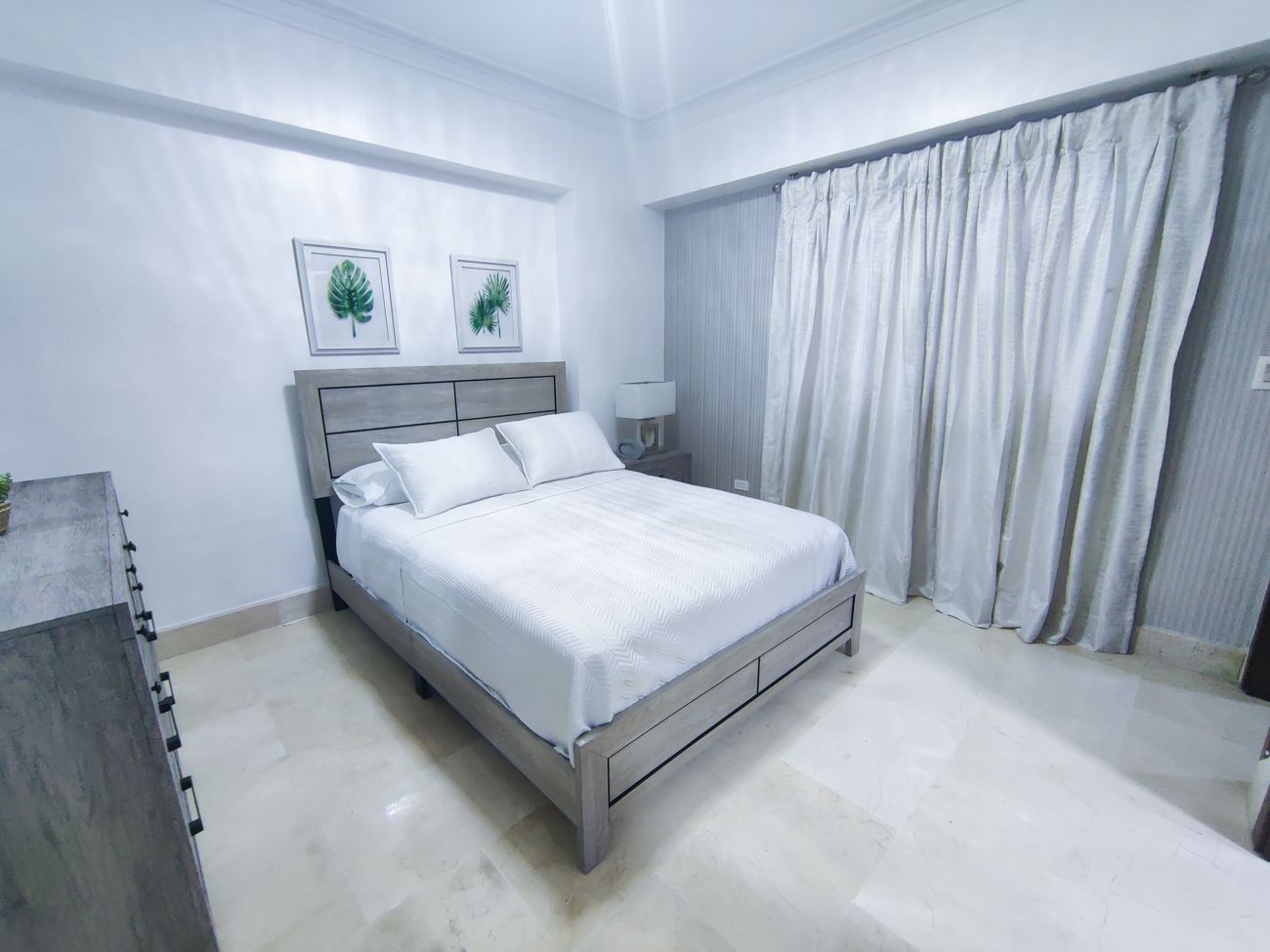 apartamentos - DISPONIBLE
Anacaona amueblado 3 habitaciones 3.5 banos 2 parqueos alquiler 6