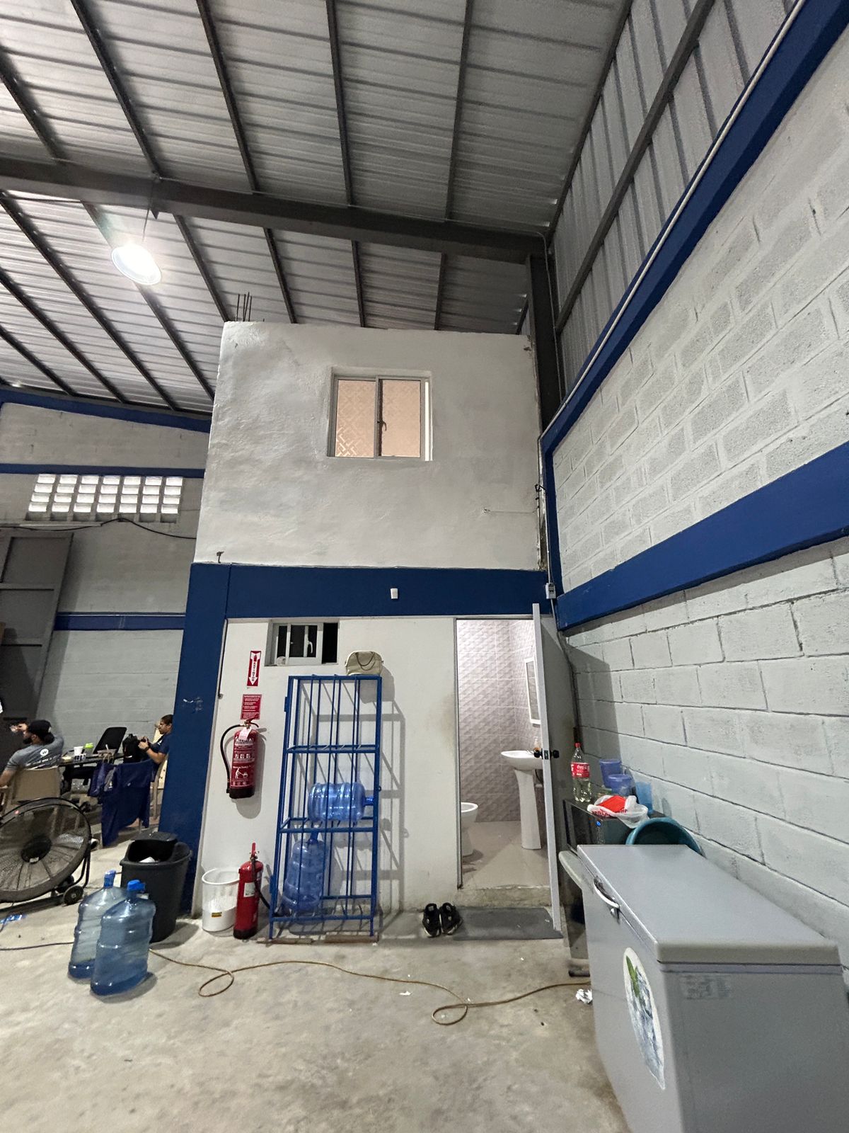 otros inmuebles - Se Alquila Nave Industrial, Villa Aura 4