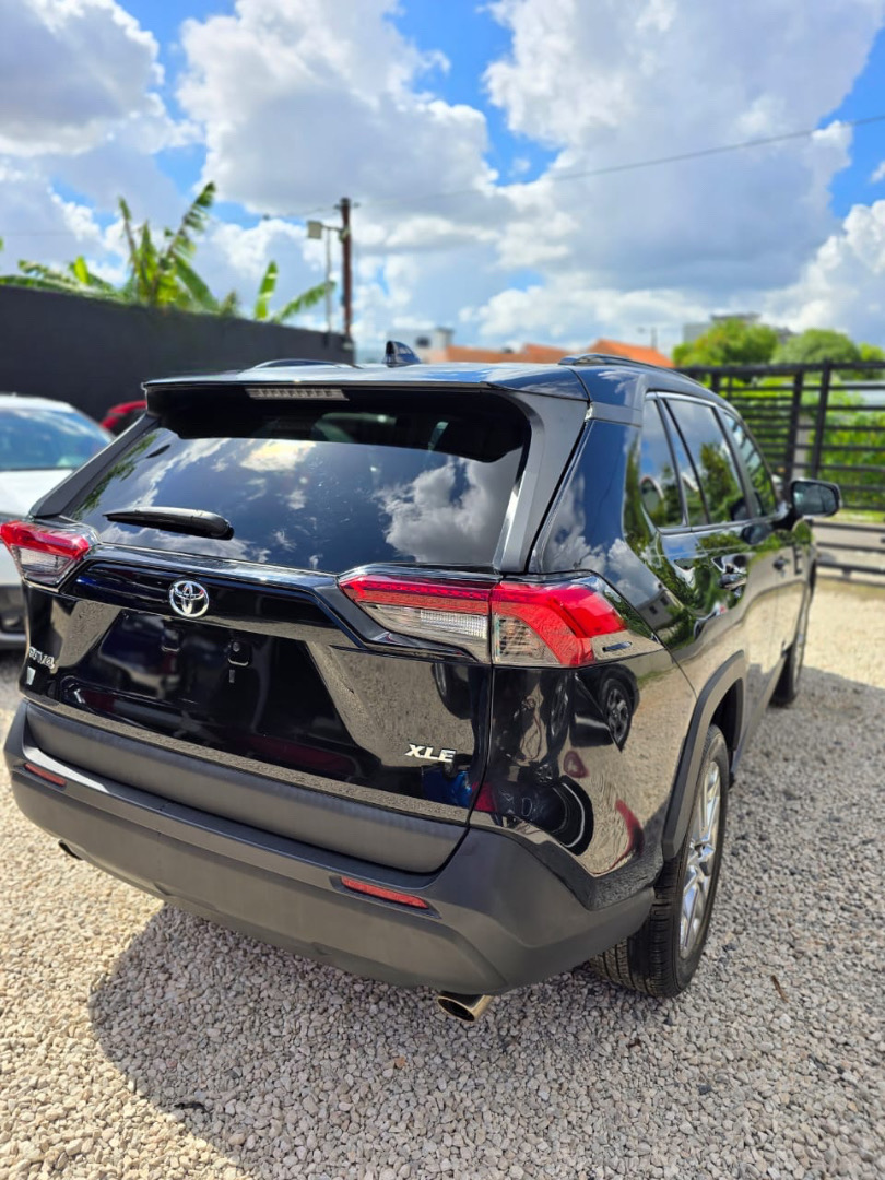 jeepetas y camionetas - TOYOTA RAV4 2020 1